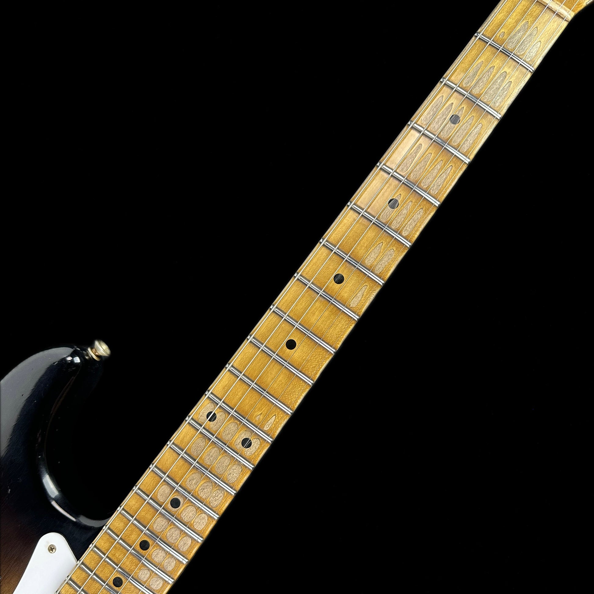 Fender Custom Shop LTD 70th Anniversary 1954 Stratocaster Heavy Relic 2-Color Sunburst w/case