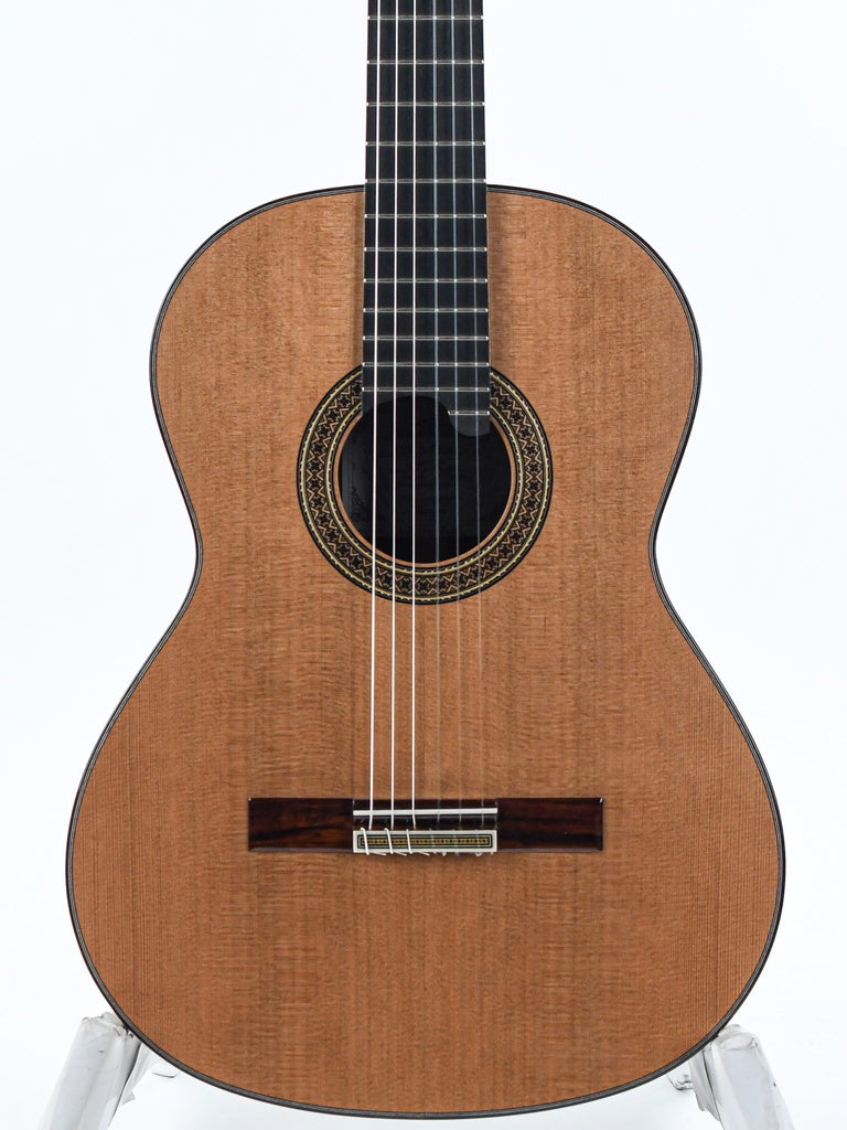 Alhambra Javier Mengual Luthier Cedar