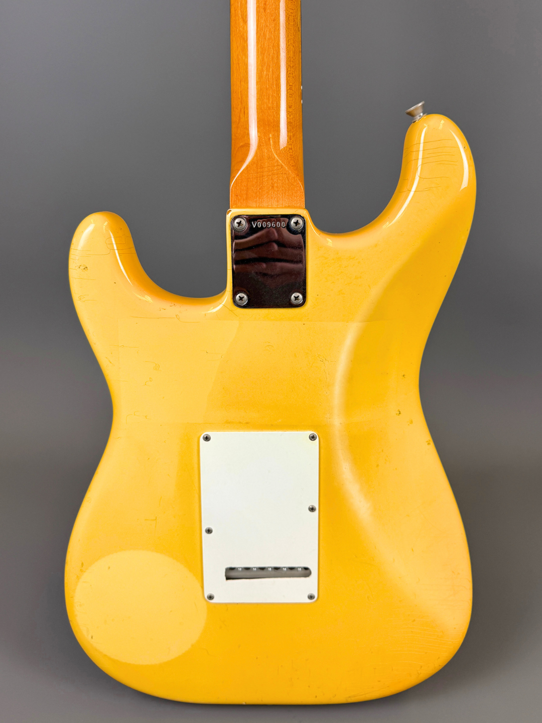 SOLD - Vintage Fender AVRI '62 Reissue Stratocaster Owned by Jim Moginie of Midnight Oil - USA 1983