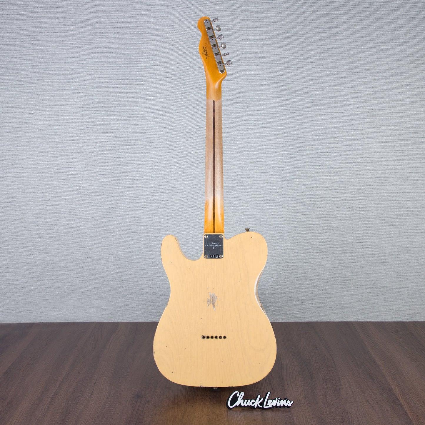 Fender Custom Shop 1952 Telecaster Electric Guitar - Aged Nocaster Blonde - #R124646