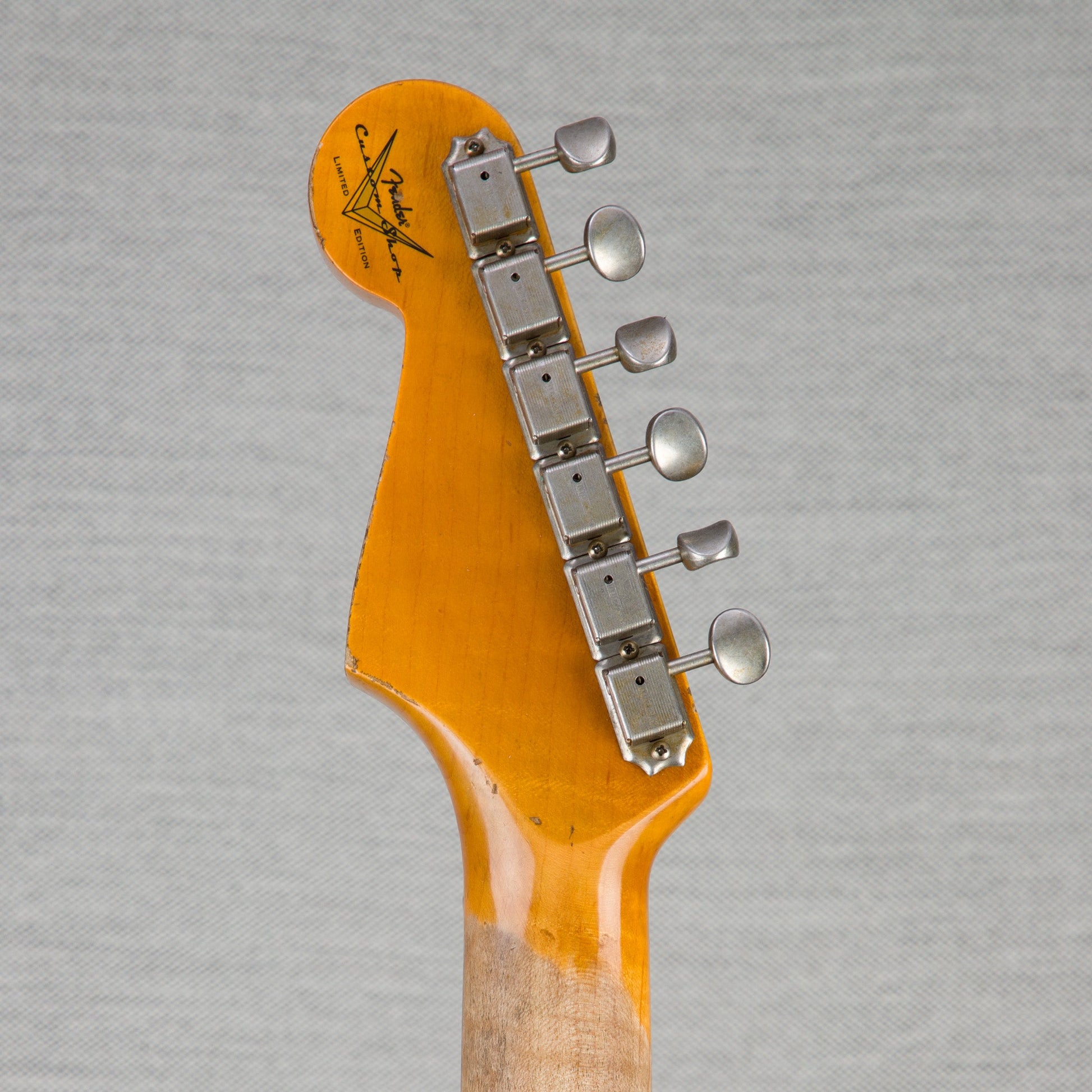 Fender Custom Shop Limited Edition Dual Mag II Stratocaster Super Heavy Relic - Aged Seafoam Green