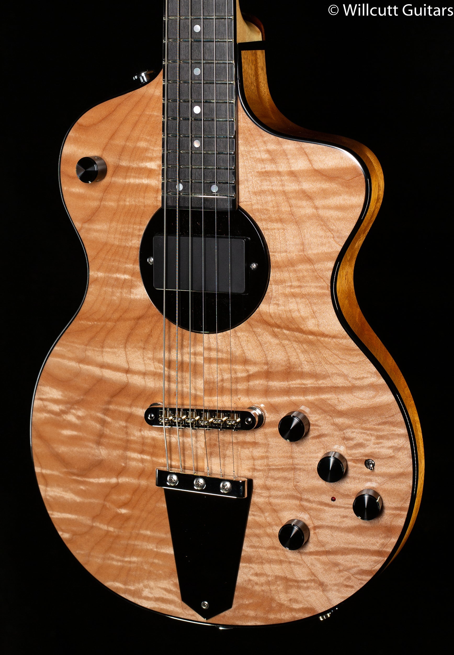 Rick Turner Model 1 Deluxe Flamed Maple top (814)