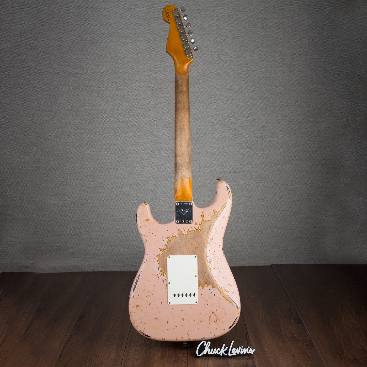 Fender Custom Shop '59 Stratocaster Super Heavy Relic Electric Guitar - Aged Shell Pink Over Chocolate 3-Tone Sunburst