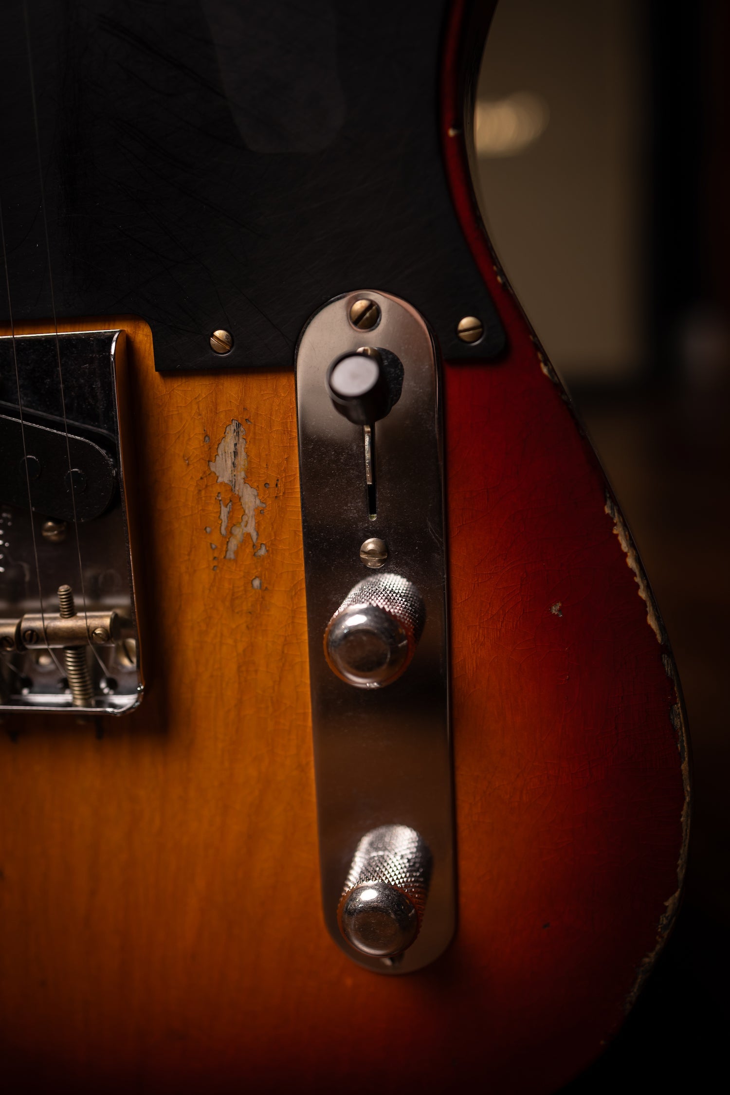 Fender Custom Shop 1952 Telecaster Super Heavy Relic Electric Guitar - Aged Cherry Sunburst