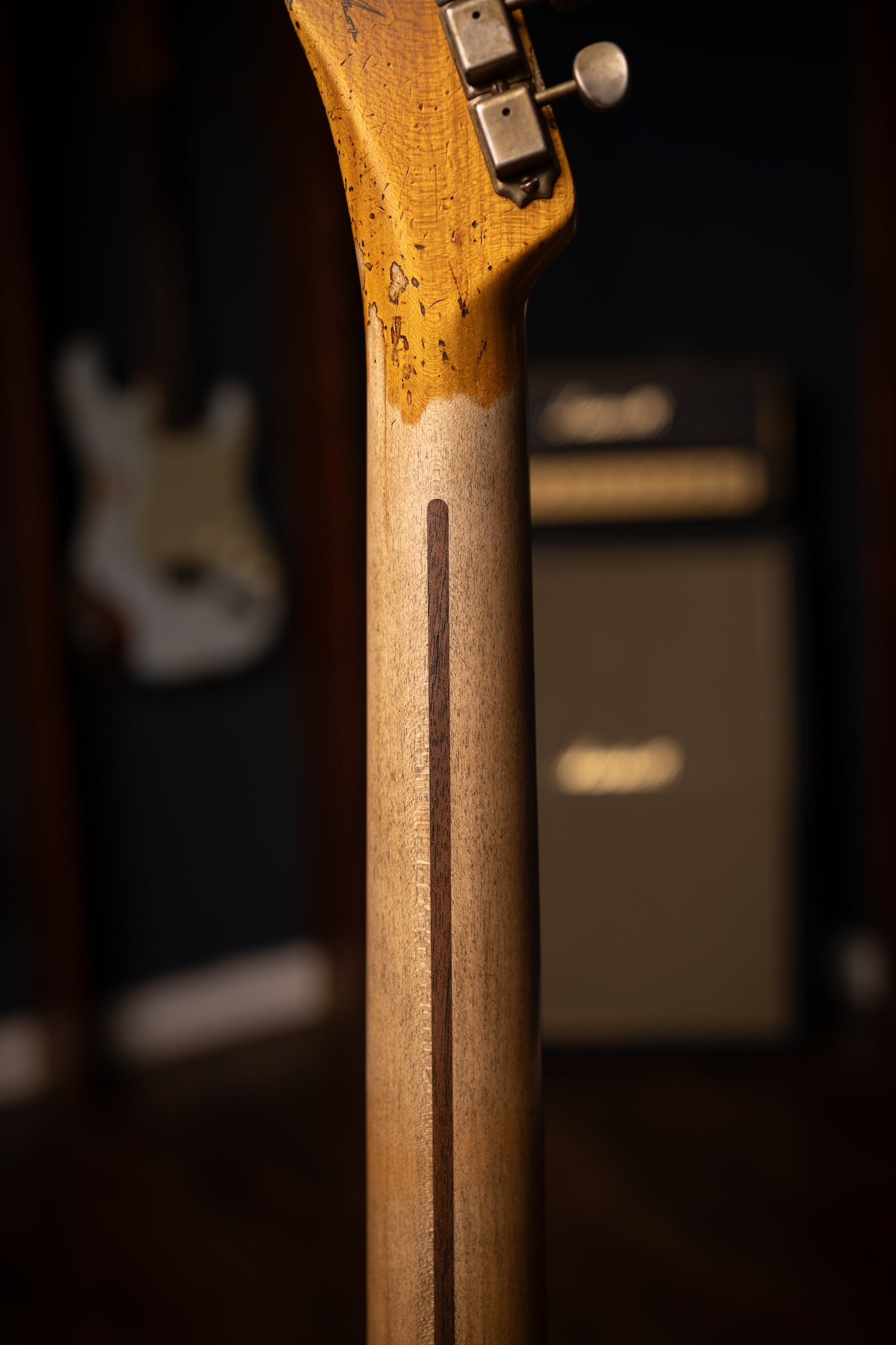 Fender Custom Shop 1952 Telecaster Super Heavy Relic Electric Guitar - Aged Cherry Sunburst