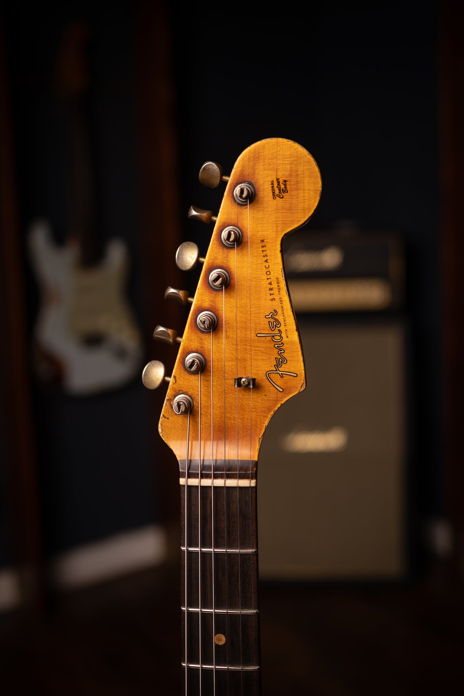 Fender Custom Shop 1961 Stratocaster Super Heavy Relic Electric Guitar - Aged Dakota Red over 3-Color Sunburst
