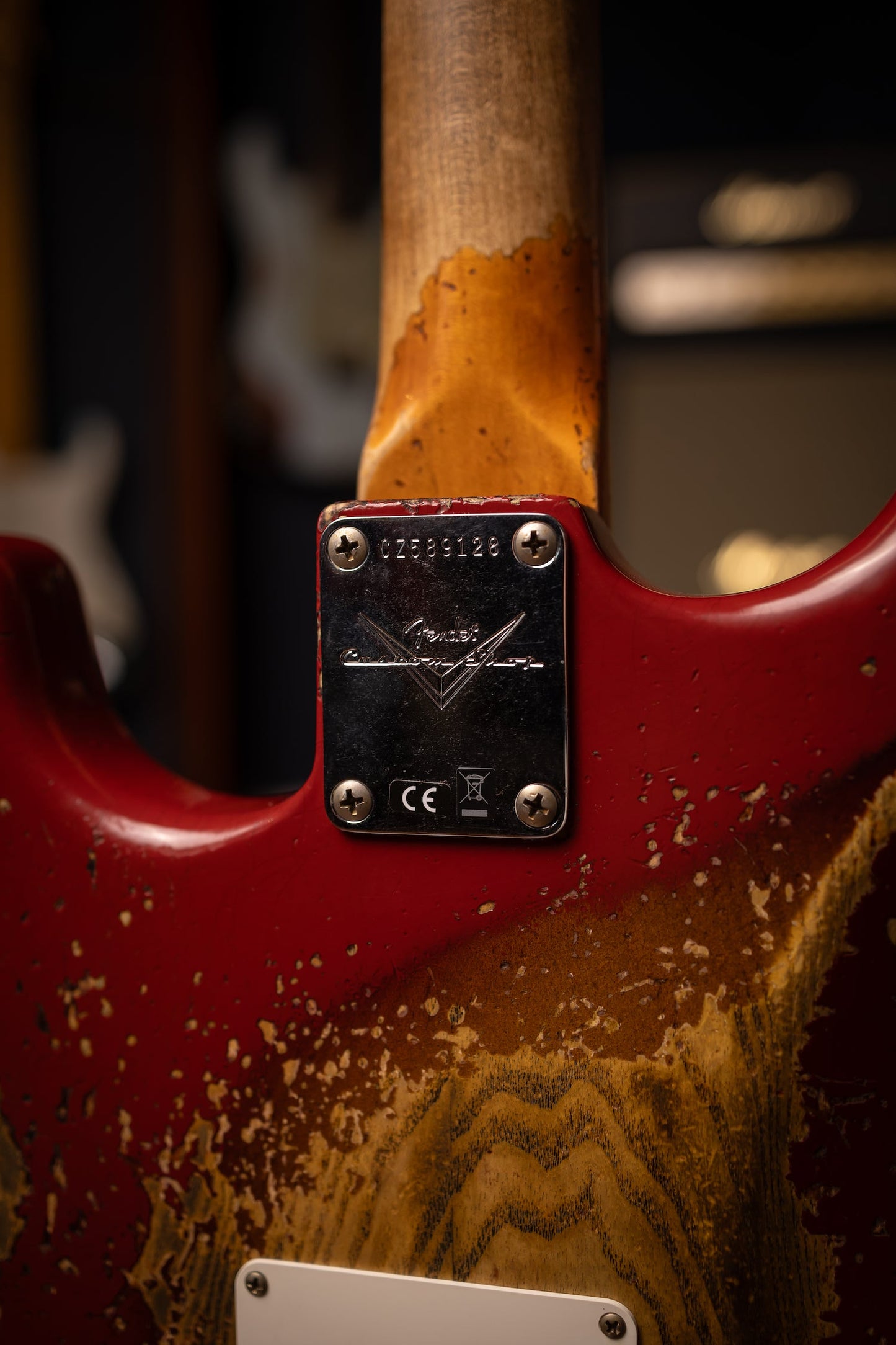 Fender Custom Shop 1961 Stratocaster Super Heavy Relic Electric Guitar - Aged Dakota Red over 3-Color Sunburst