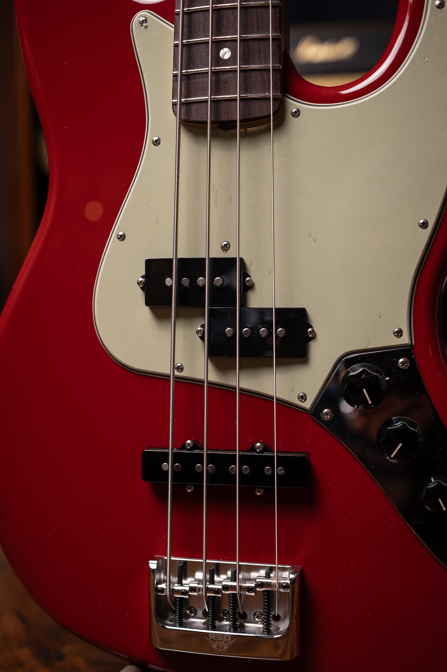 Fender Custom Shop Limited Edition Jazz Bass Special NOS Electric Bass - Aged Dakota Red