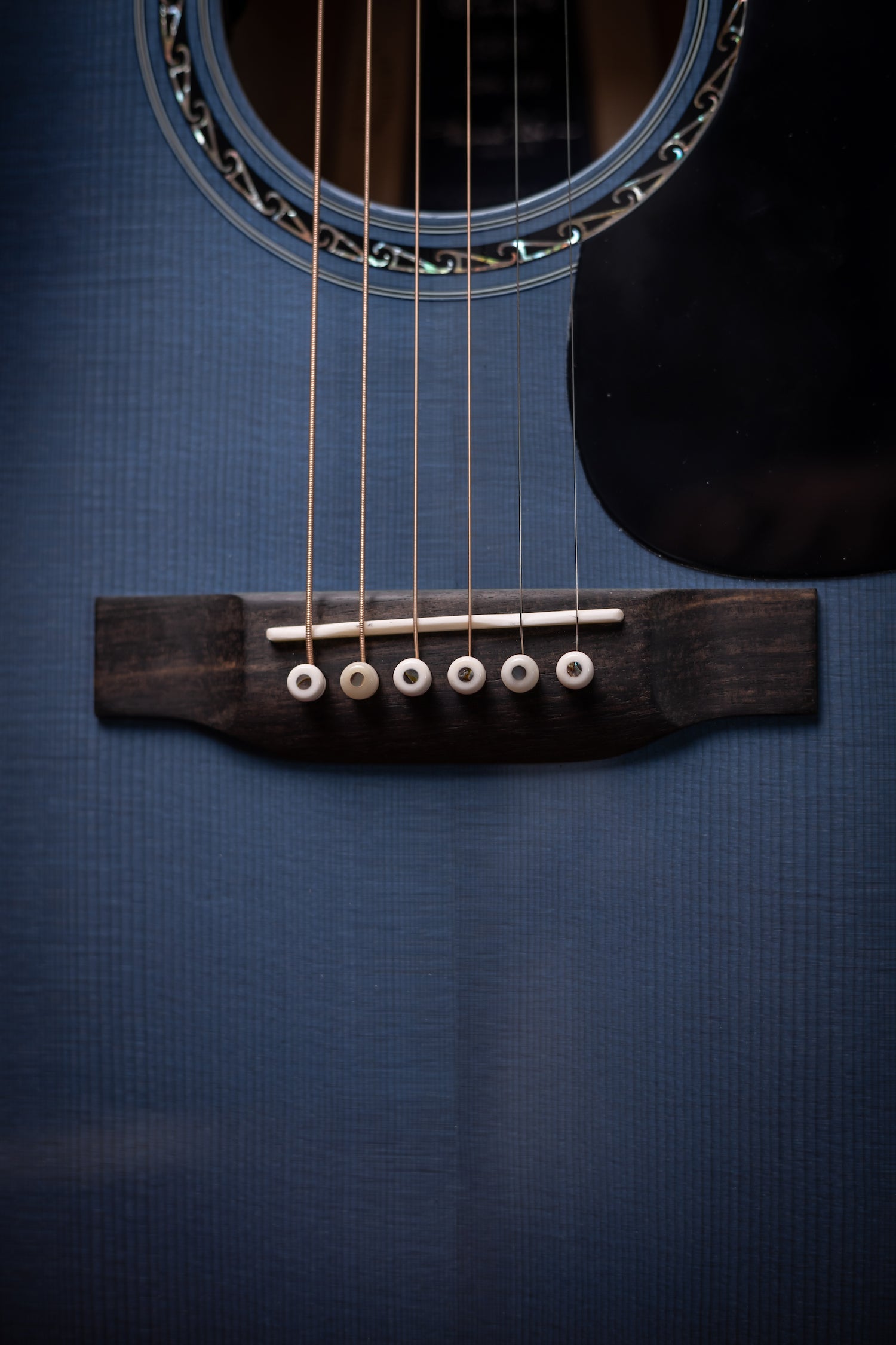 Martin CEO-11 Acoustic Guitar -New Horizons Blue Burst