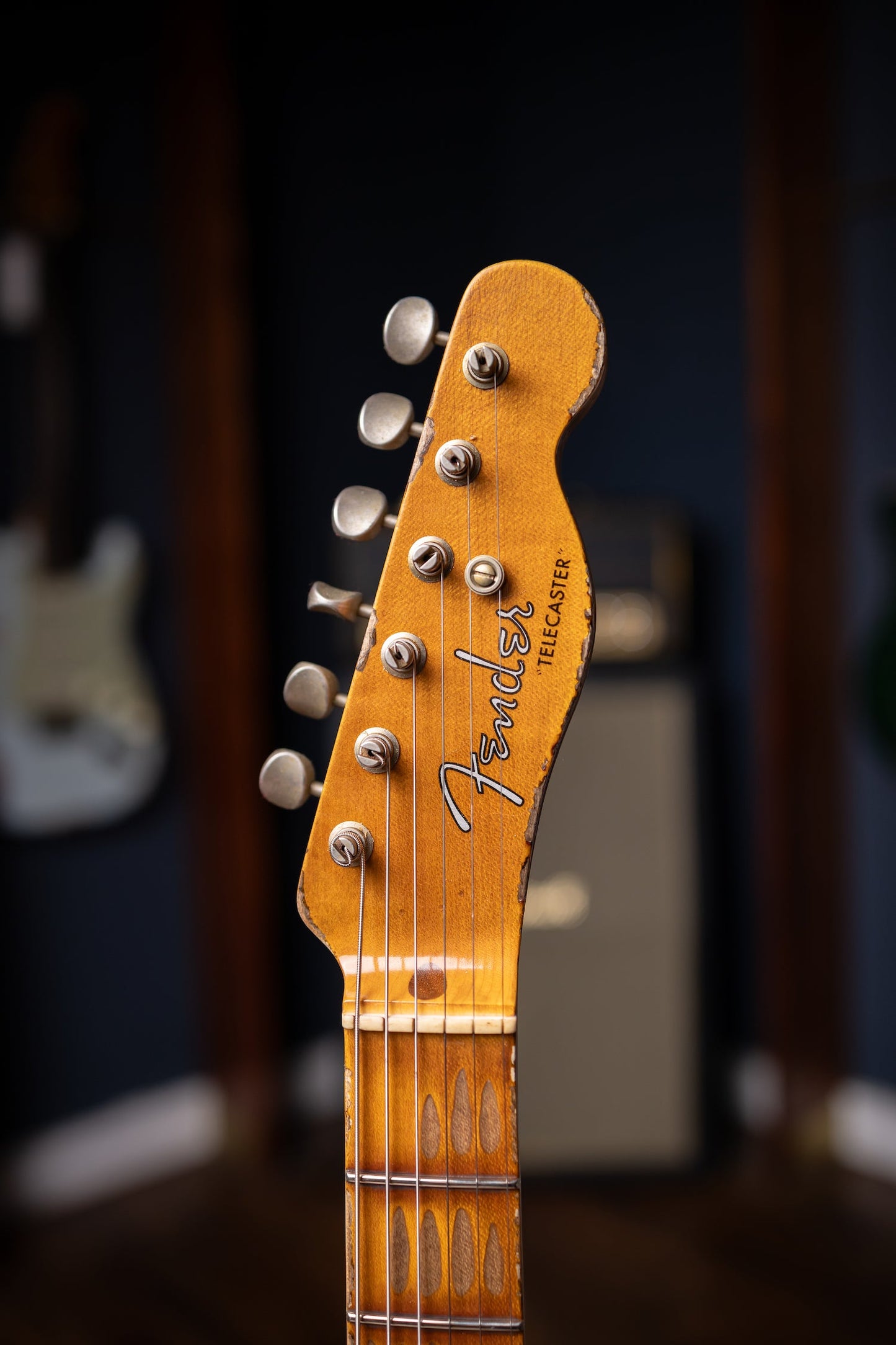 Fender Custom Shop 1952 Telecaster Super Heavy Relic Electric Guitar - Aged Cherry Sunburst