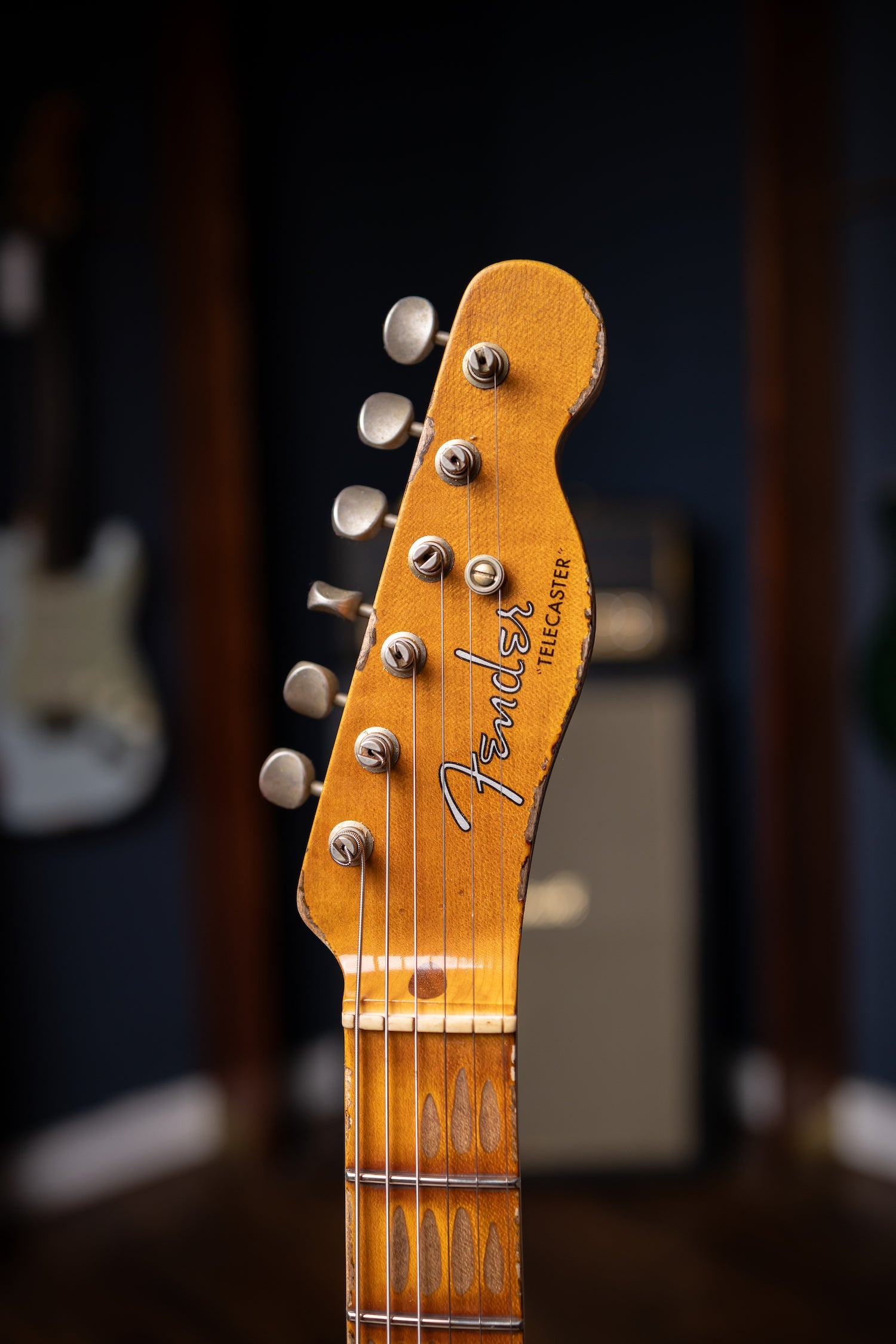 Fender Custom Shop 1952 Telecaster Super Heavy Relic Electric Guitar - Aged Cherry Sunburst