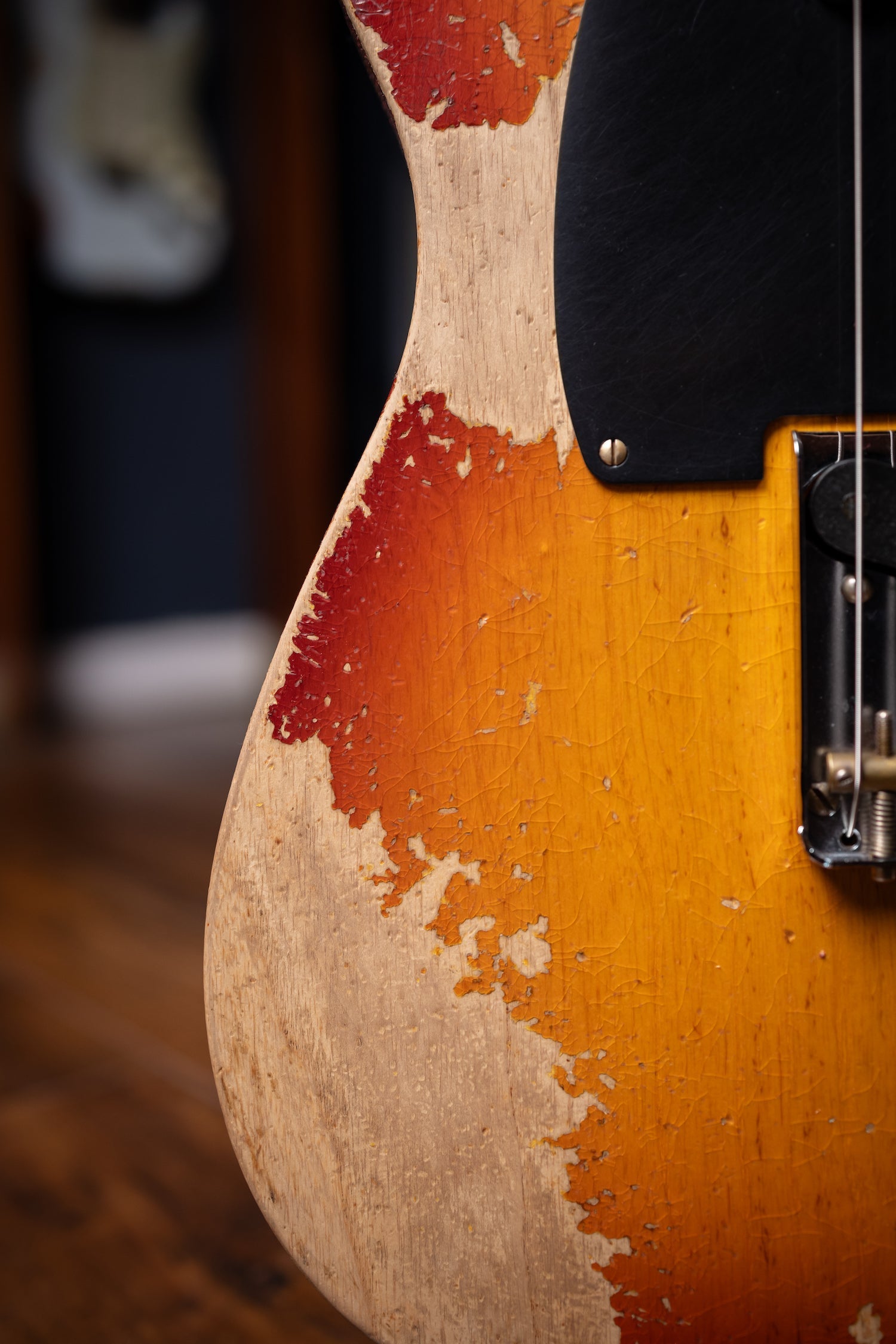 Fender Custom Shop 1952 Telecaster Super Heavy Relic Electric Guitar - Aged Cherry Sunburst