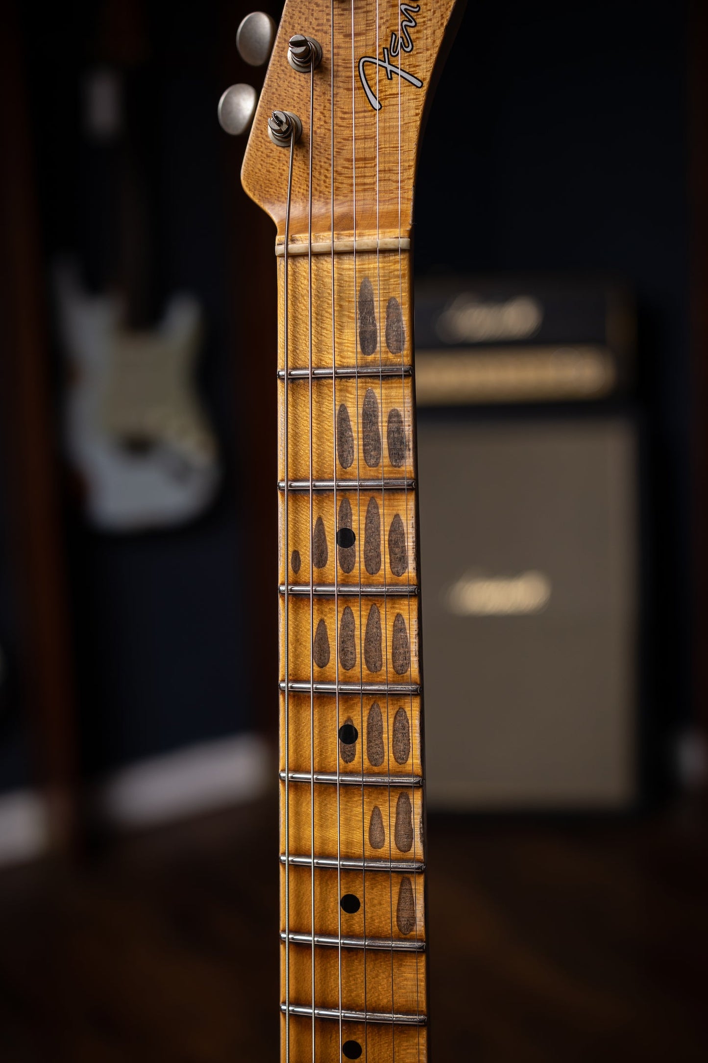 Fender Custom Shop 1951 Telecaster Nocaster Heavy Relic - 2-Color Sunburst