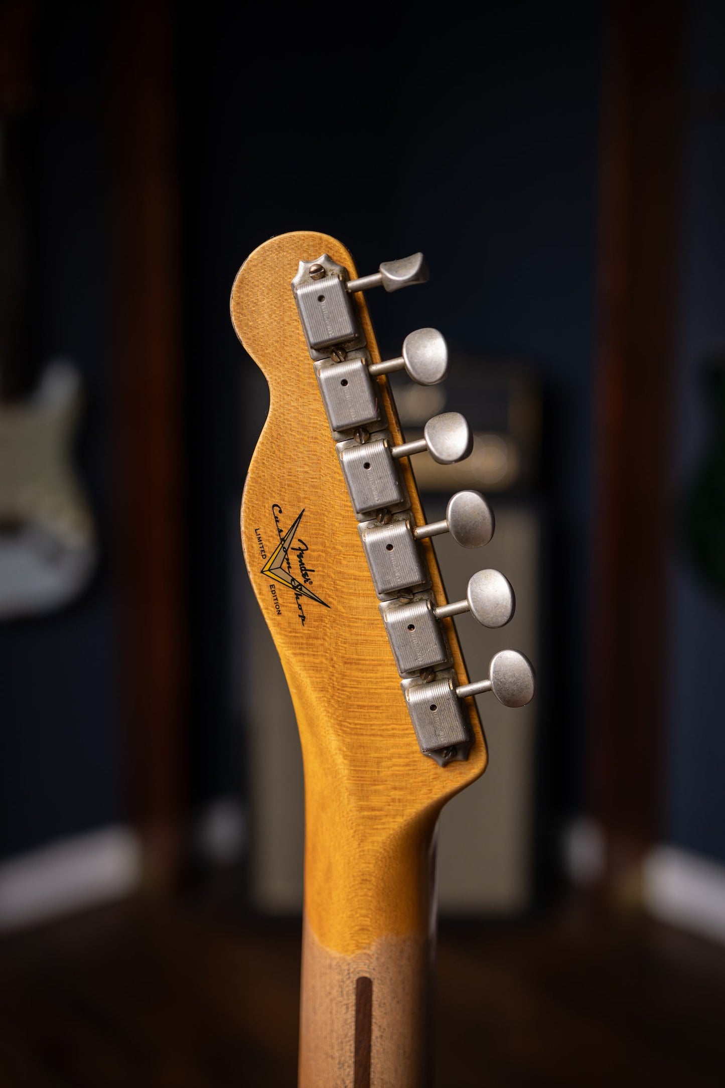 Fender Custom Shop 1951 Telecaster Nocaster Heavy Relic - 2-Color Sunburst