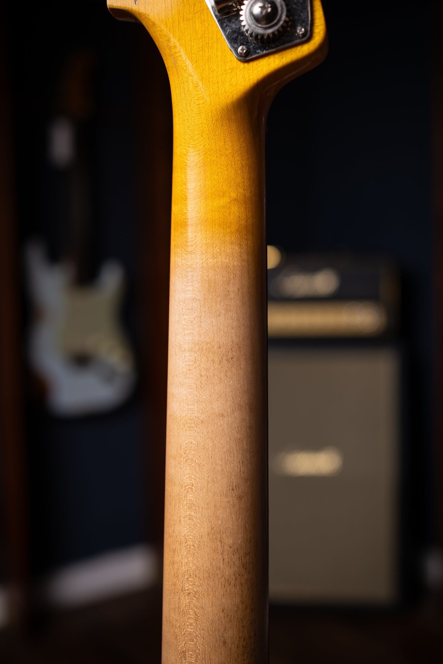 Fender Custom Shop 1960 Precision Bass DLX Closet Classic - Faded Aged Shell Pink