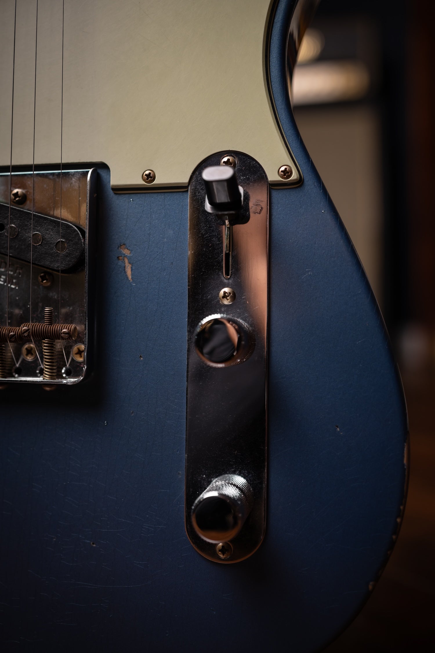 Fender Custom Shop 1963 Telecaster Relic Electric Guitar - Aged Lake Placid Blue