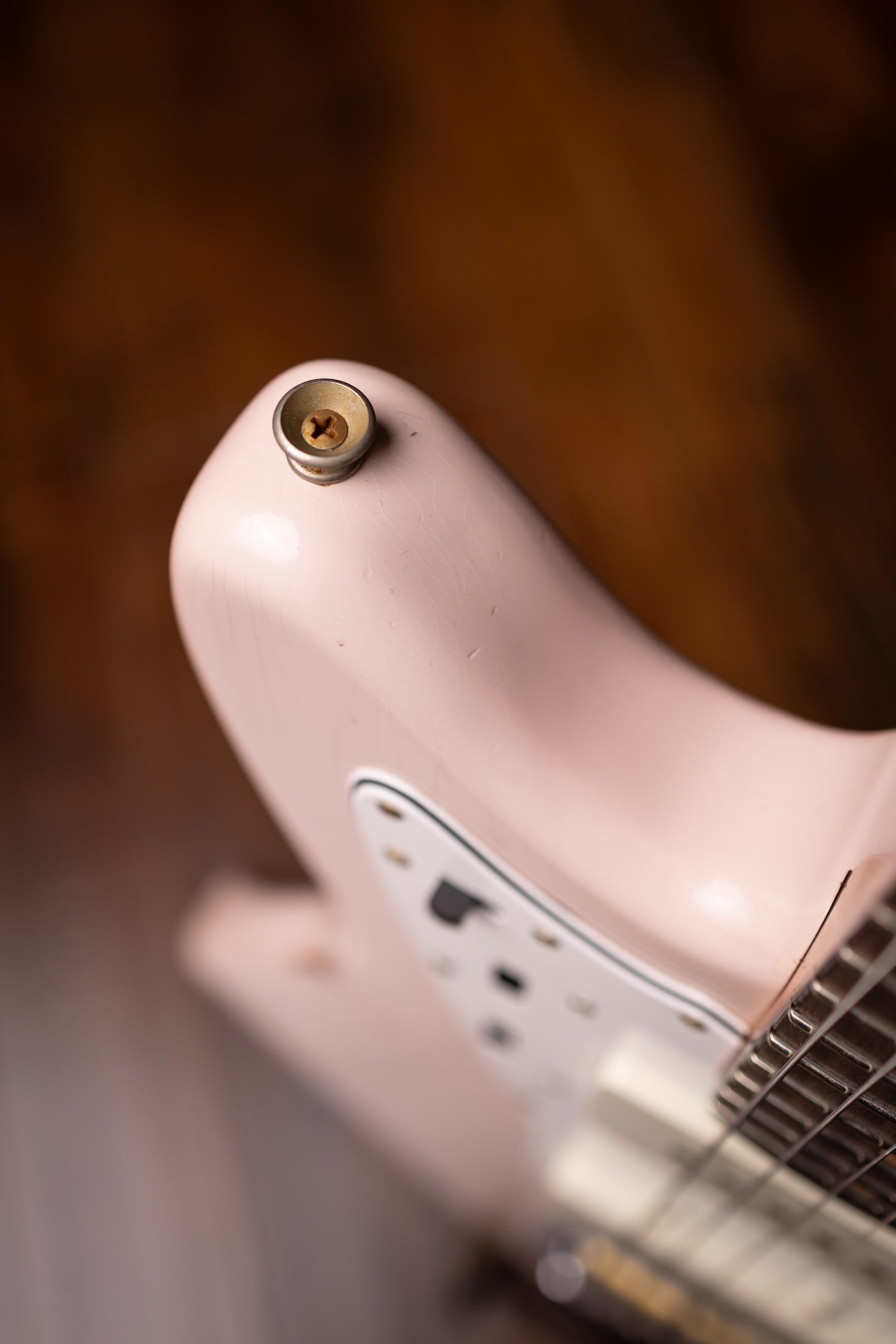 Fender Custom Shop 1963 Jazzmaster Relic Electric Guitar - Aged Shell Pink
