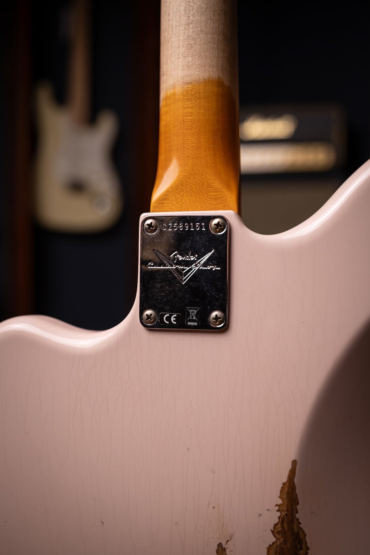 Fender Custom Shop 1963 Jazzmaster Relic Electric Guitar - Aged Shell Pink