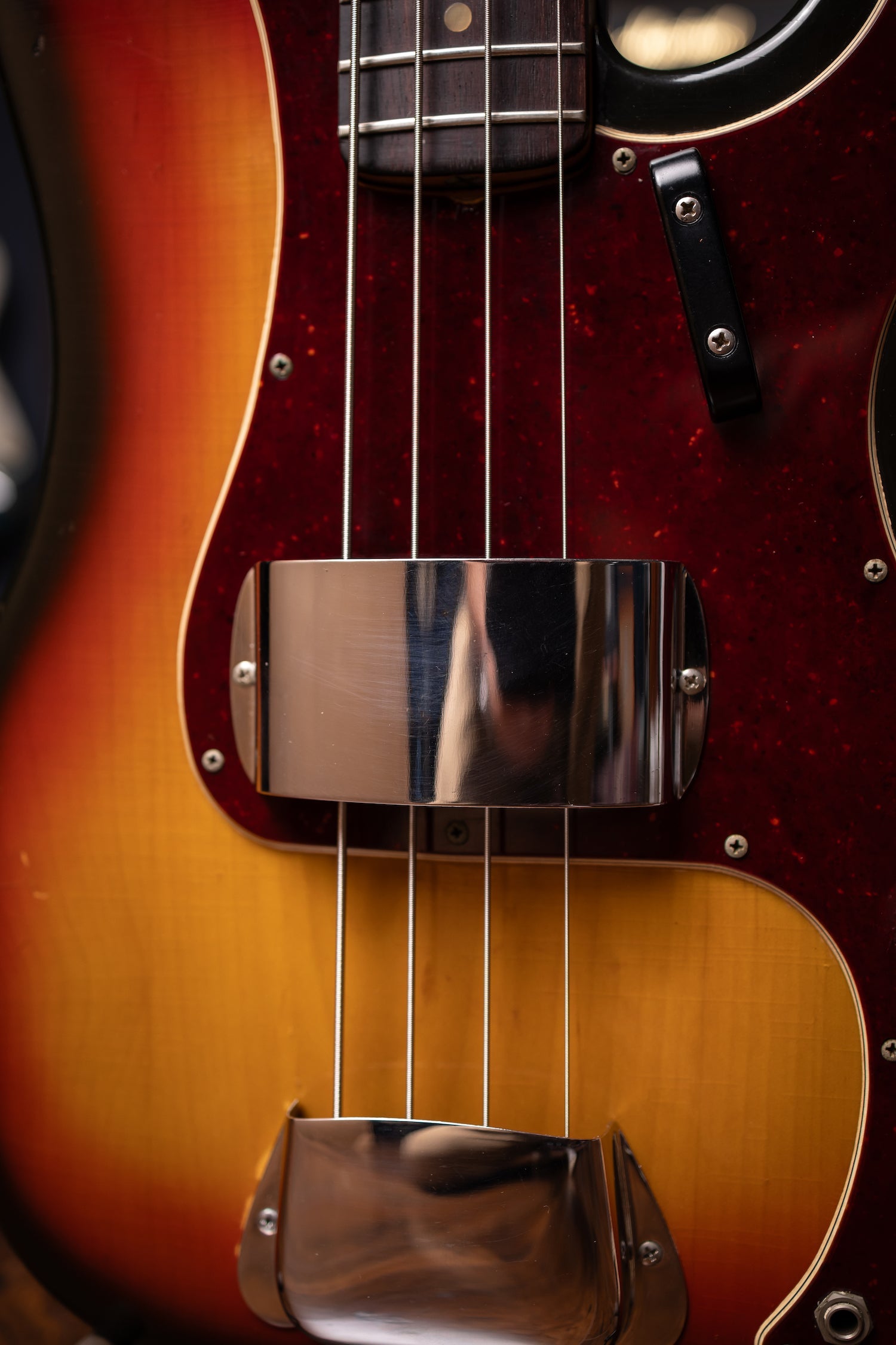1969 Fender Precision Bass - Sunburst