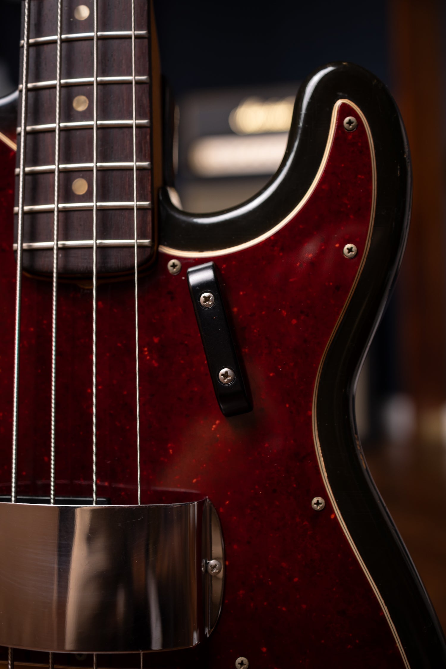 1969 Fender Precision Bass - Sunburst