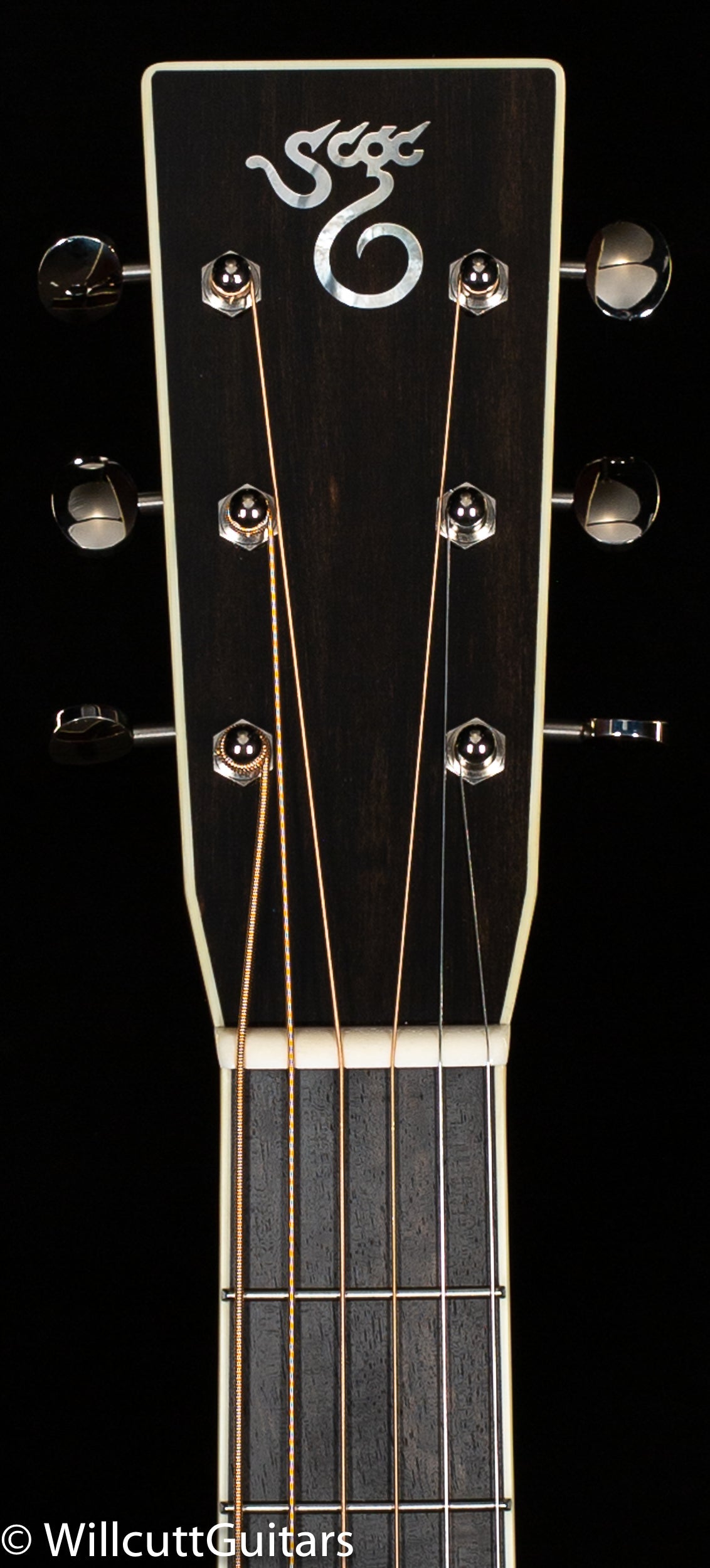 Santa Cruz OM Adirondack Spruce (082)