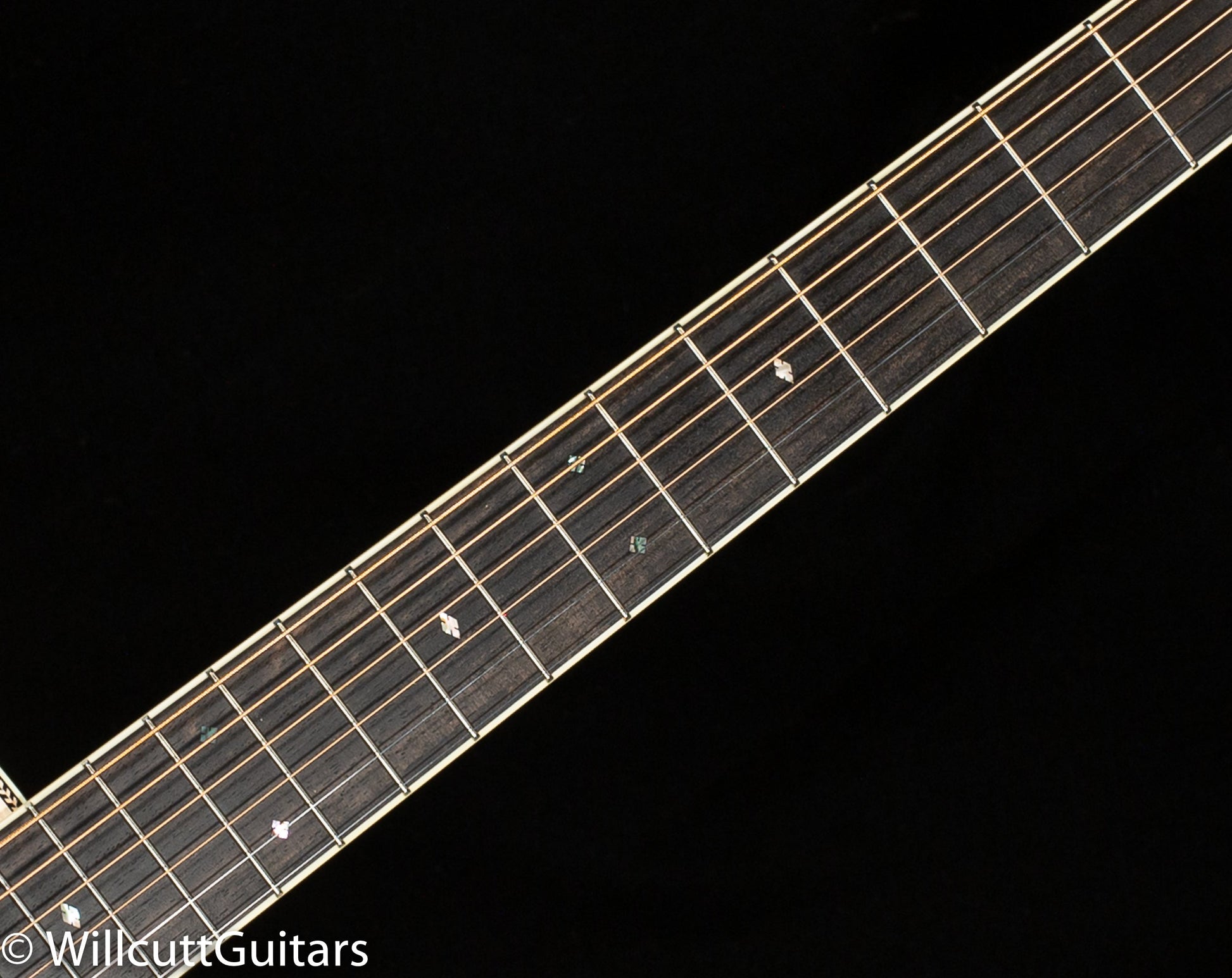 Santa Cruz OM Adirondack Spruce (082)