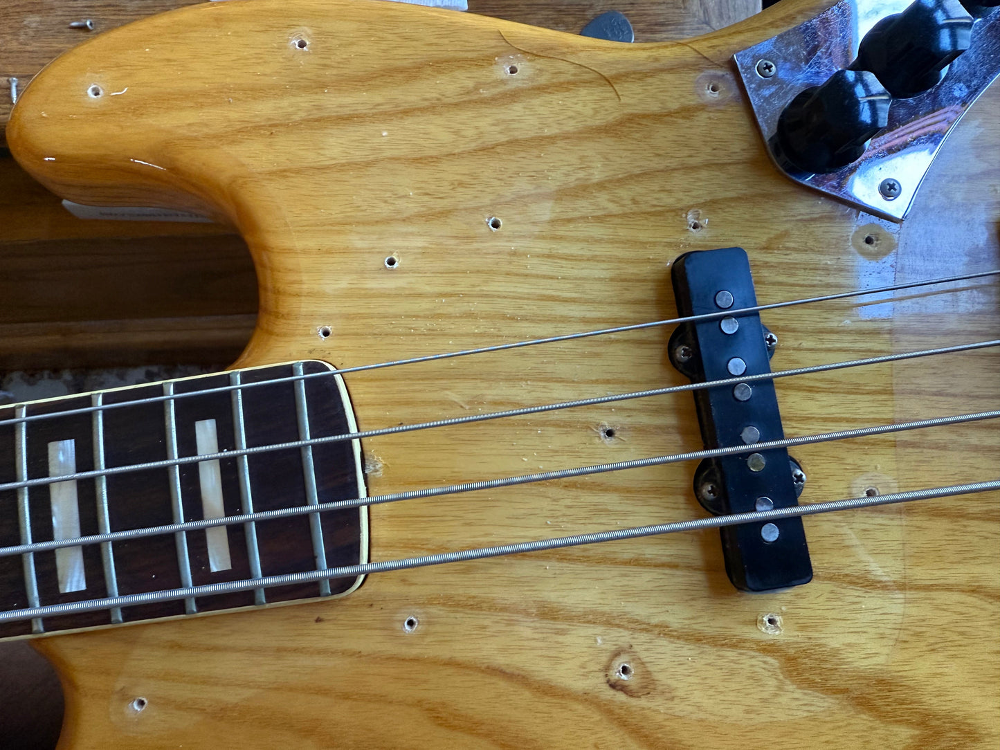 1973 Fender Jazz Bass Natural w Original Case, Rosewood Board 4-Bolt Neck | CLEAN!