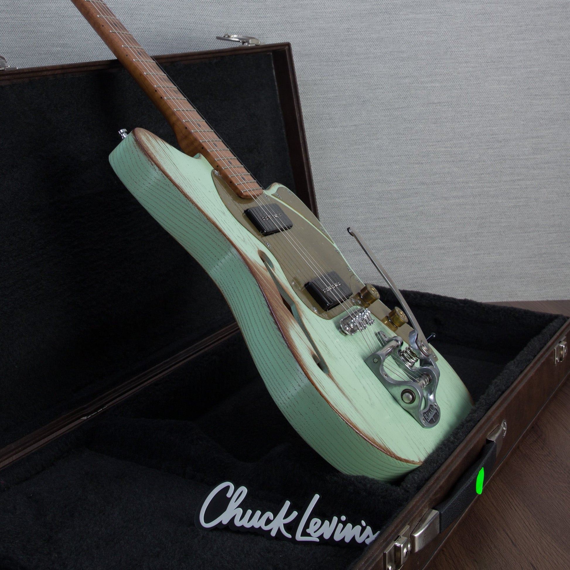 Paoletti Guitars 112 Lounge 2P90 - Sage Green with Bigsby