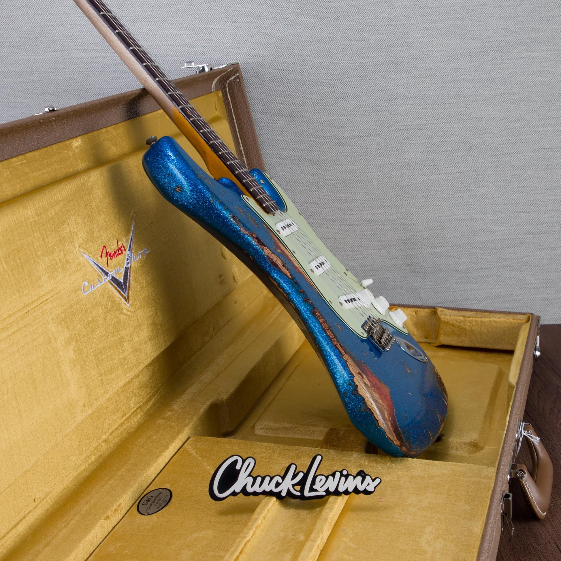 Fender Custom 1961 Stratocaster Electric Guitar Super Heavy Relic - Blue Sparkle over 3-Color Sunburst - #CZ587365