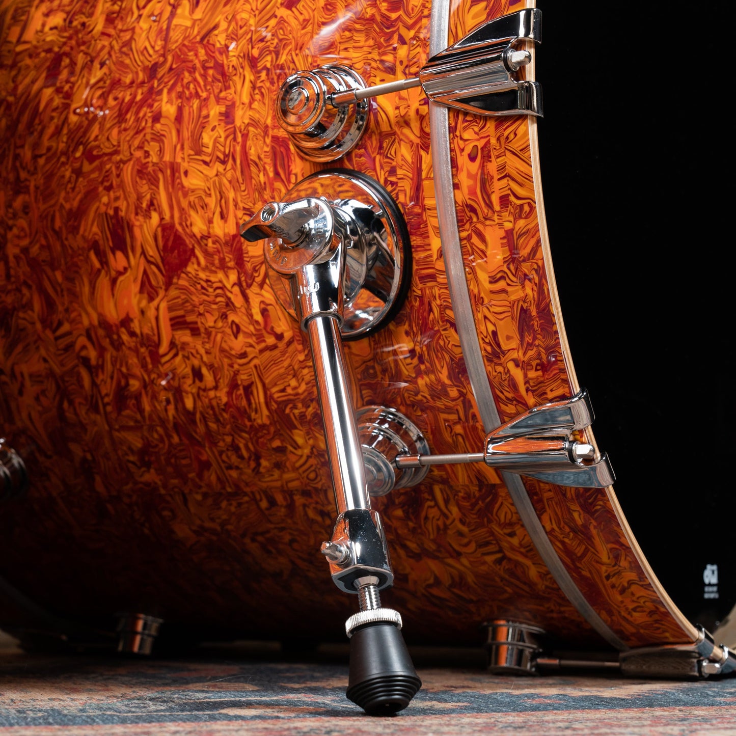 DW Collector's Standard Maple 4-Piece Shell Pack, 22-Inch Kick - Amber Swirl