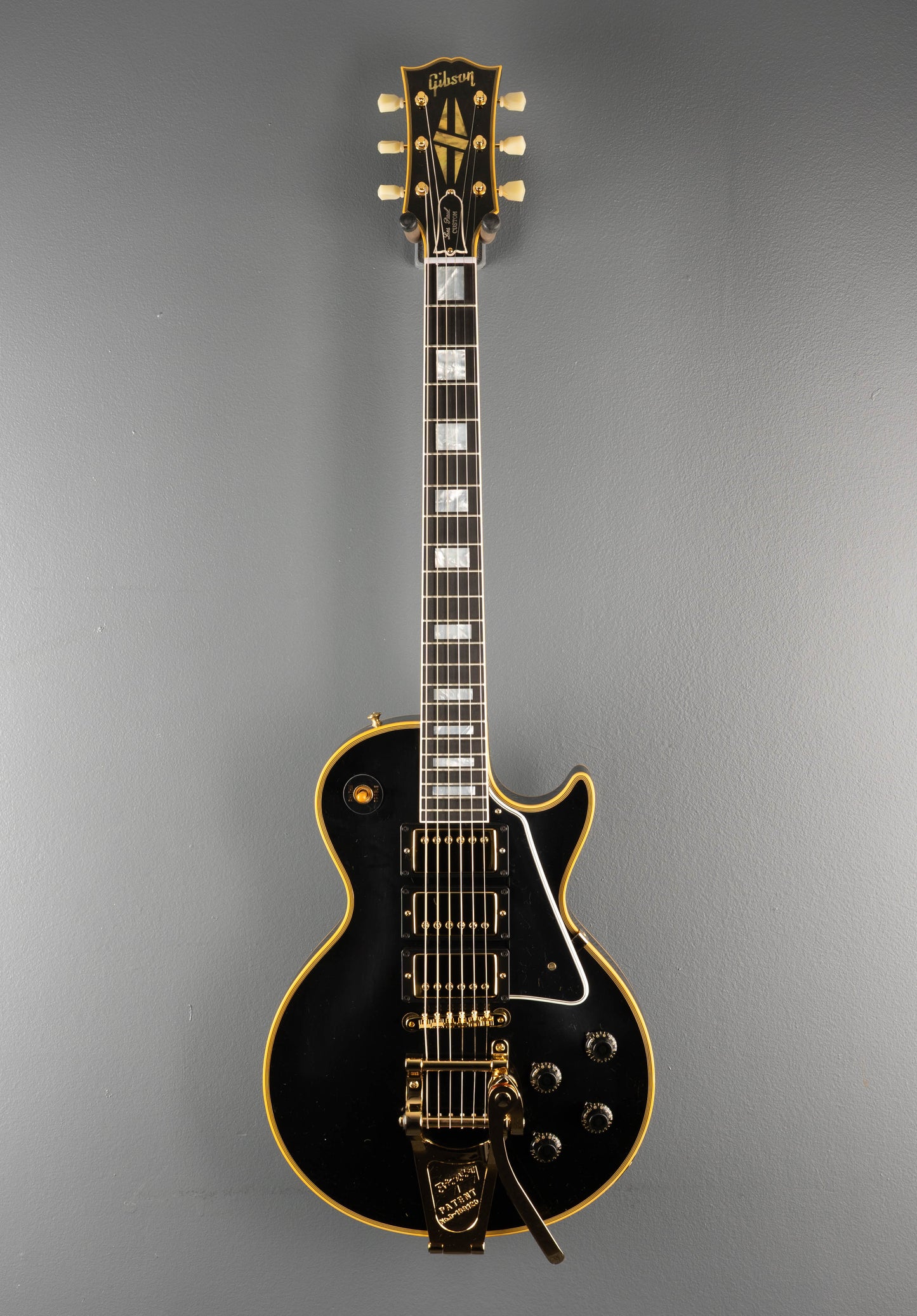 1957 Les Paul Custom Reissue - VOS Ebony 3 Pickup w/Bigsby