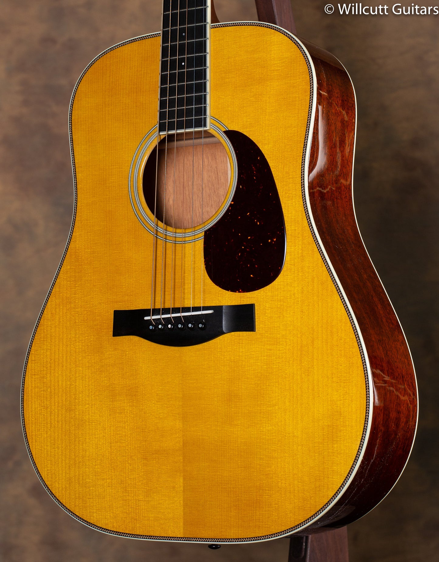 Santa Cruz Vintage Artist Dreadnought Adirondack/Hot Hide Glue Bracing