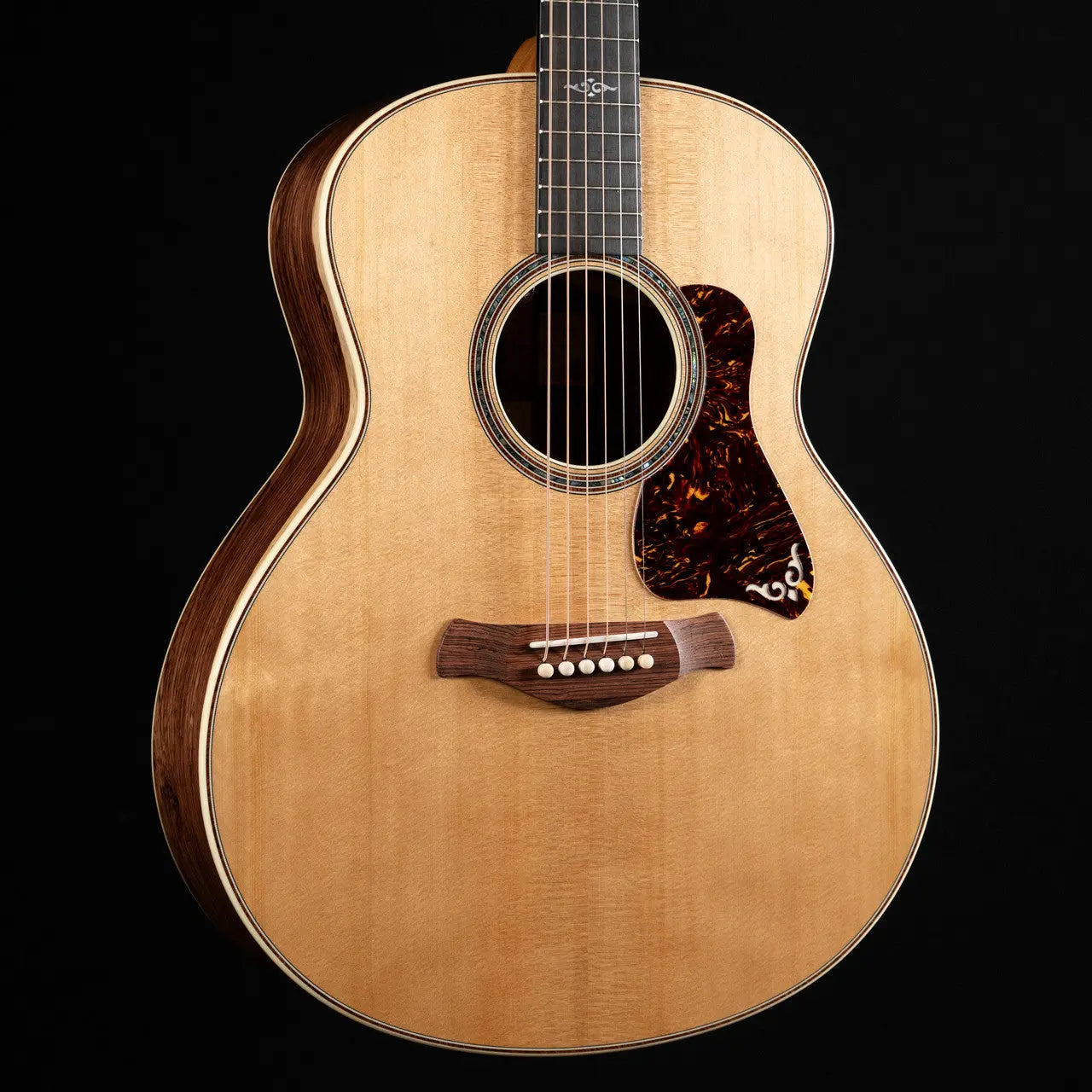 Taylor Gold Label 814e Acoustic/Electric Guitar - Natural