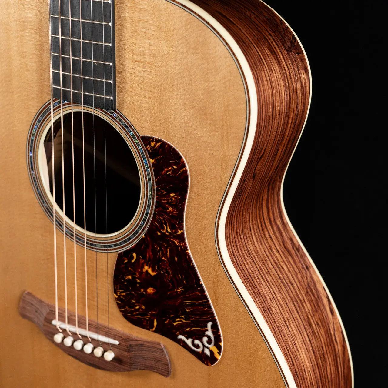 Taylor Gold Label 814e Acoustic/Electric Guitar - Natural