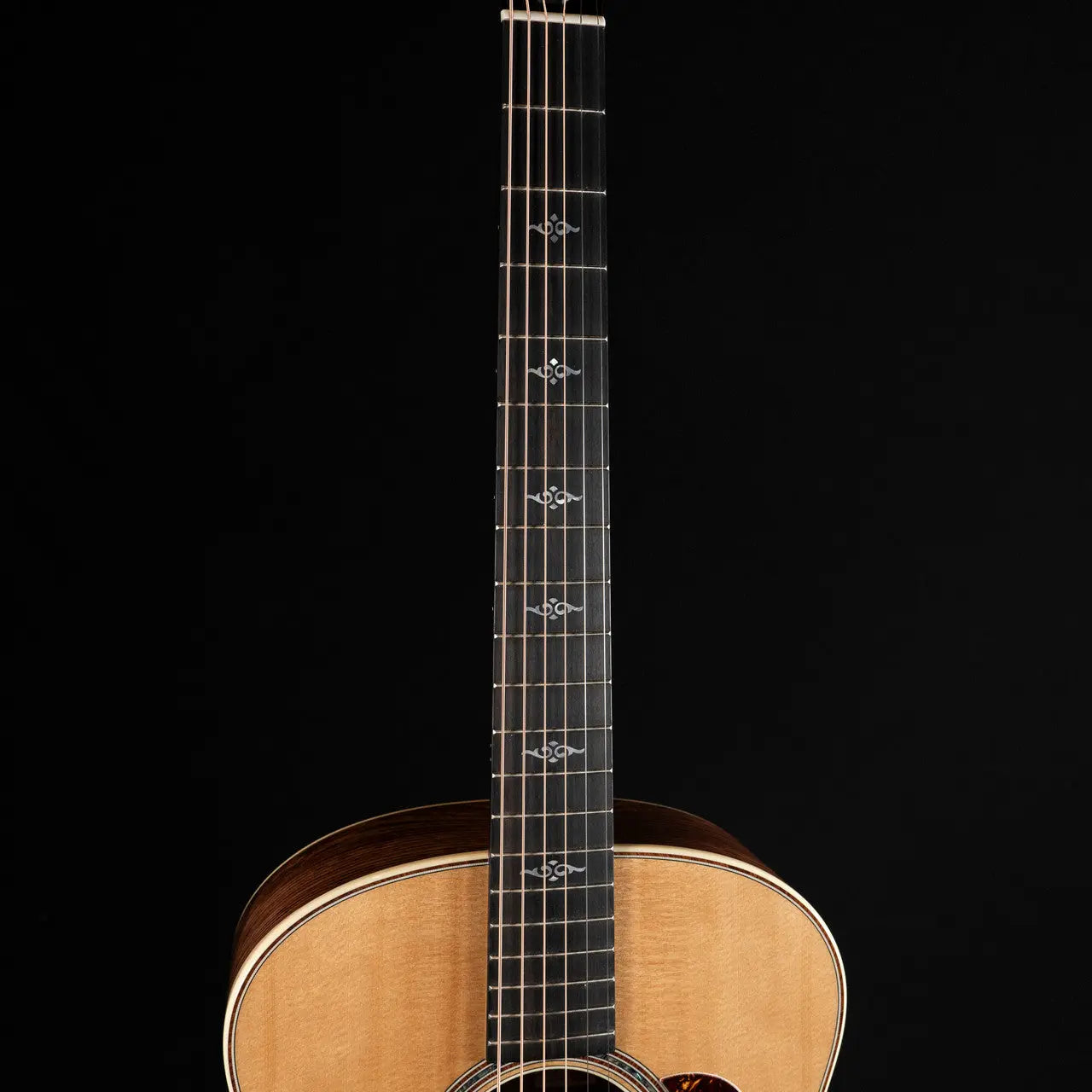 Taylor Gold Label 814e Acoustic/Electric Guitar - Natural