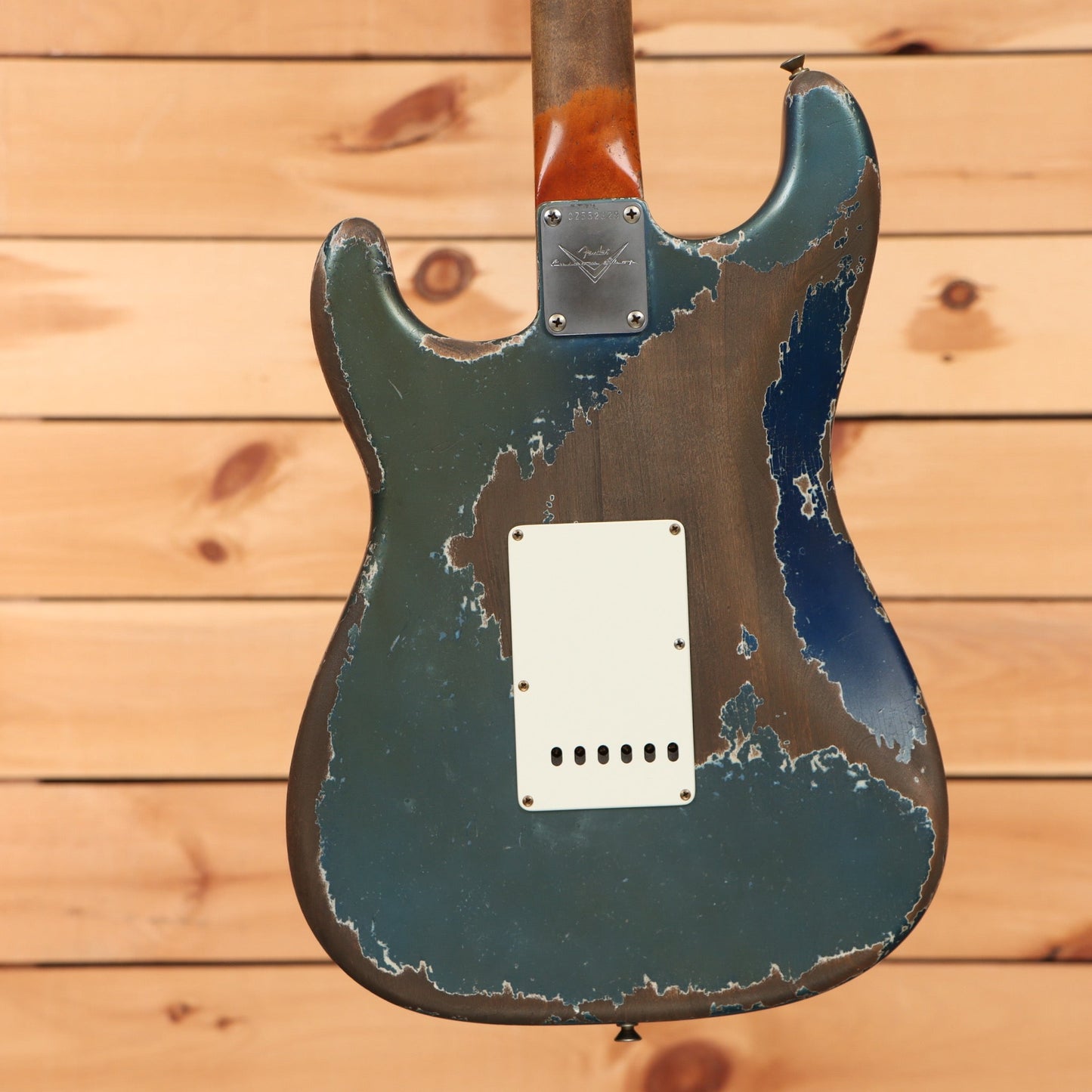 Fender Custom Shop Masterbuilt Dale Wilson 1961 Stratocaster Heavy Relic - Dark Lake Placid Blue To Lake Placid Blue
