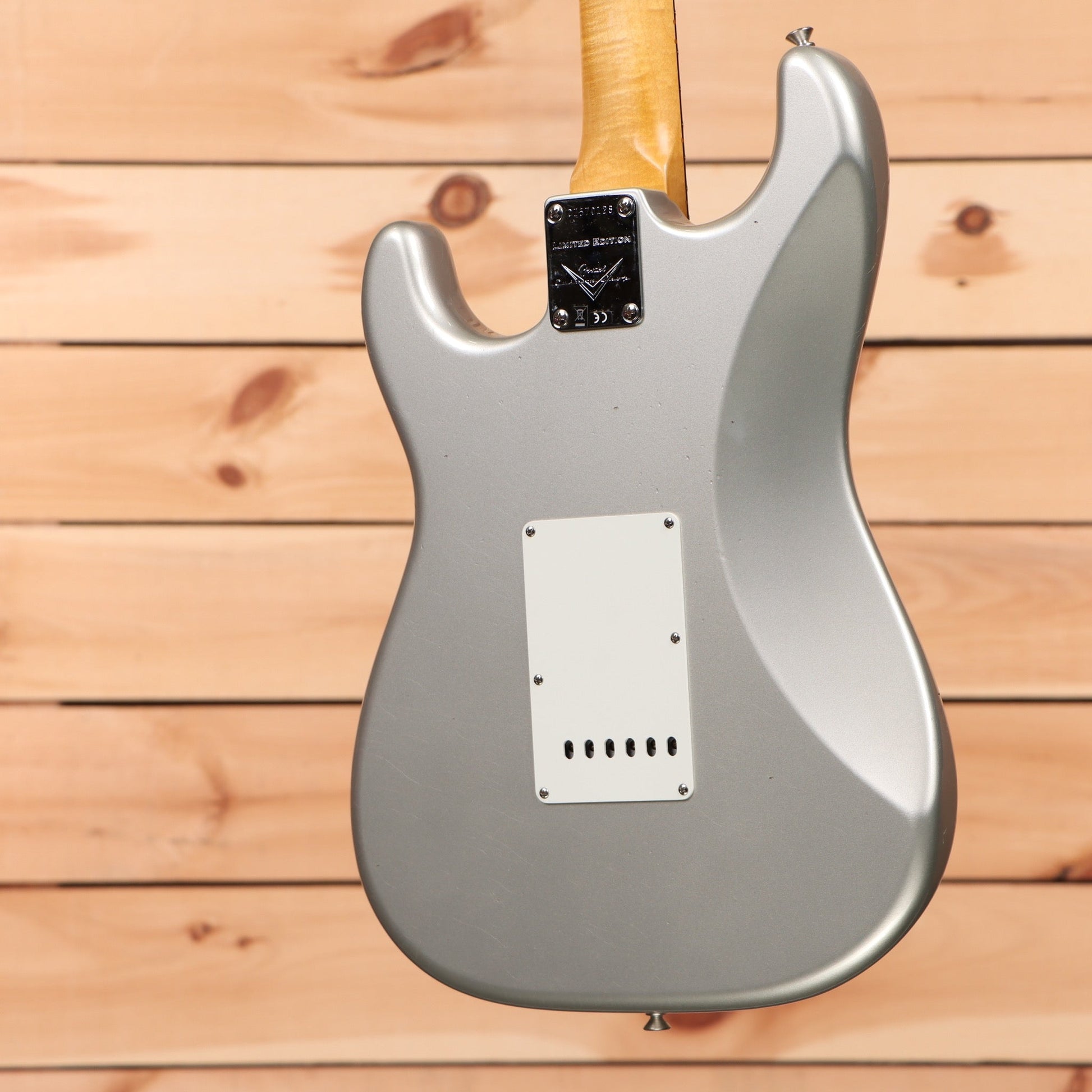Fender Custom Shop Limited 1964 Stratocaster Journeyman Relic - Inca Silver