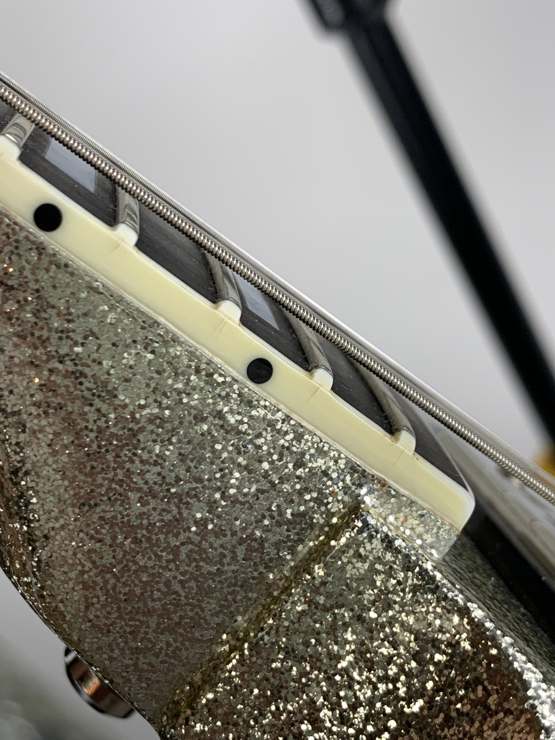 2007 Gibson Custom Shop SPARKLE Silver SG Les Paul Custom w Maestro