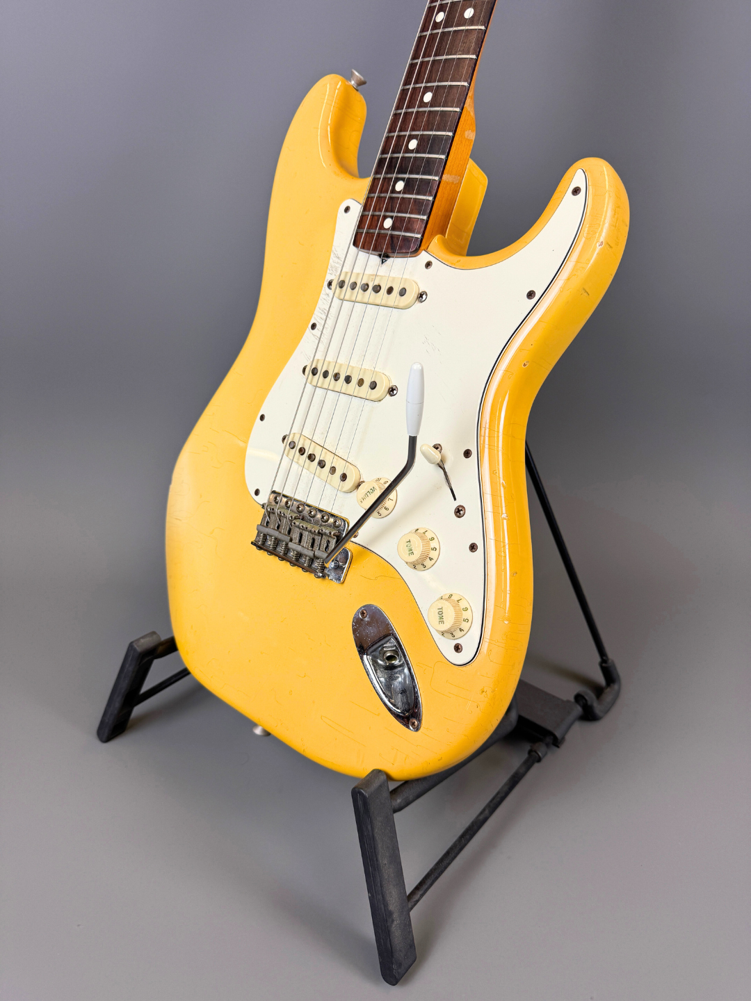 SOLD - Vintage Fender AVRI '62 Reissue Stratocaster Owned by Jim Moginie of Midnight Oil - USA 1983