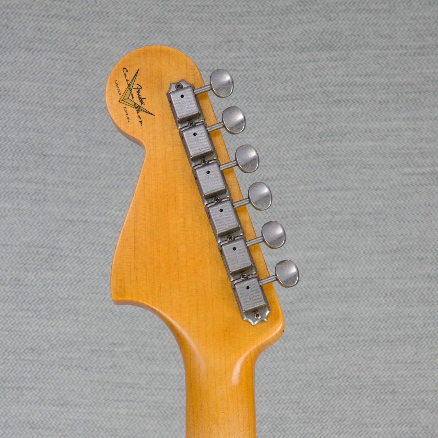 Fender Custom Shop Limited Edition Bass VI Journeyman Relic - Faded Aged Surf Green
