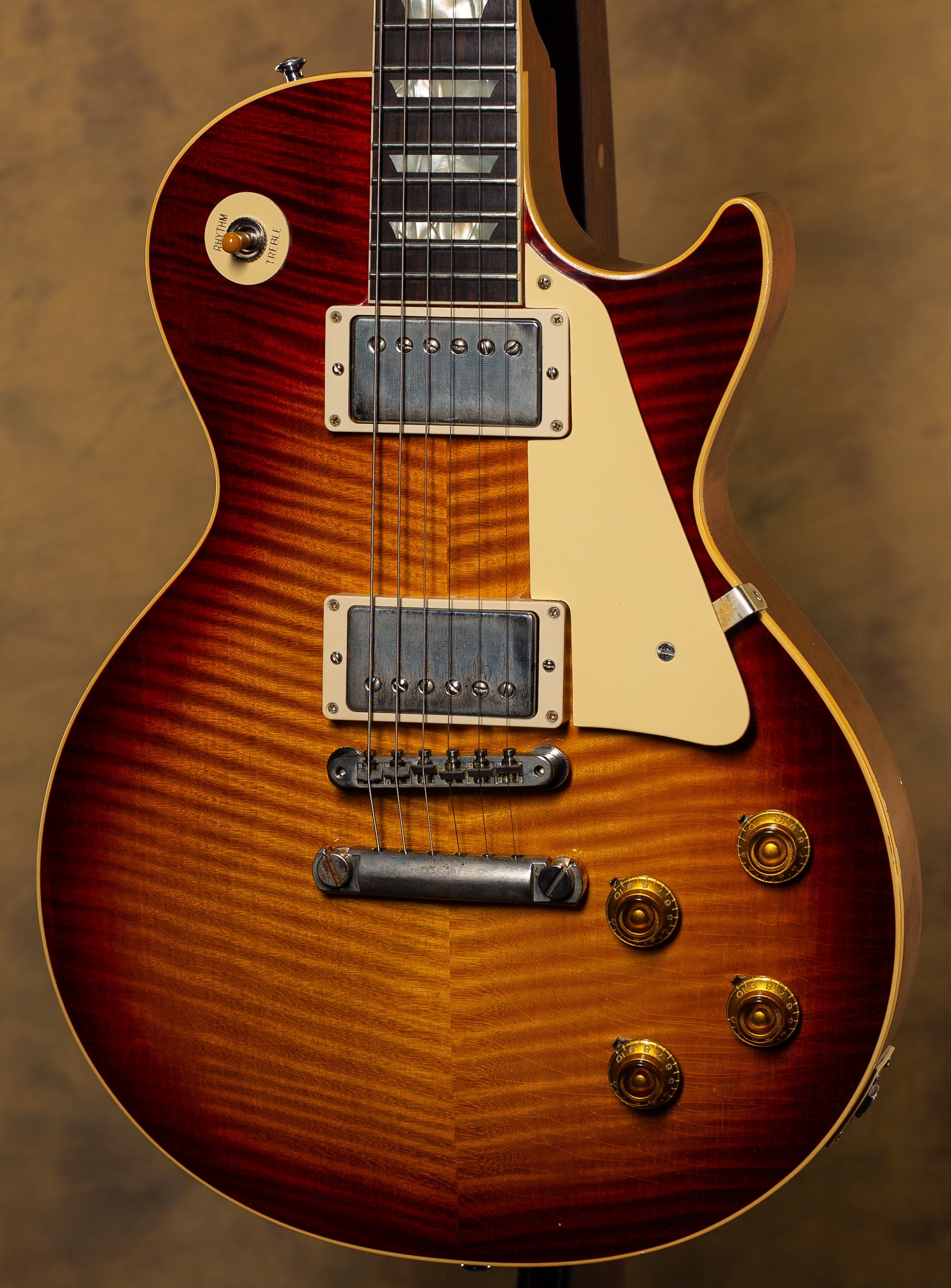 Gibson Custom Shop 1959 Les Paul Standard Reissue Factory Burst Murphy Lab Ultra Light Aged