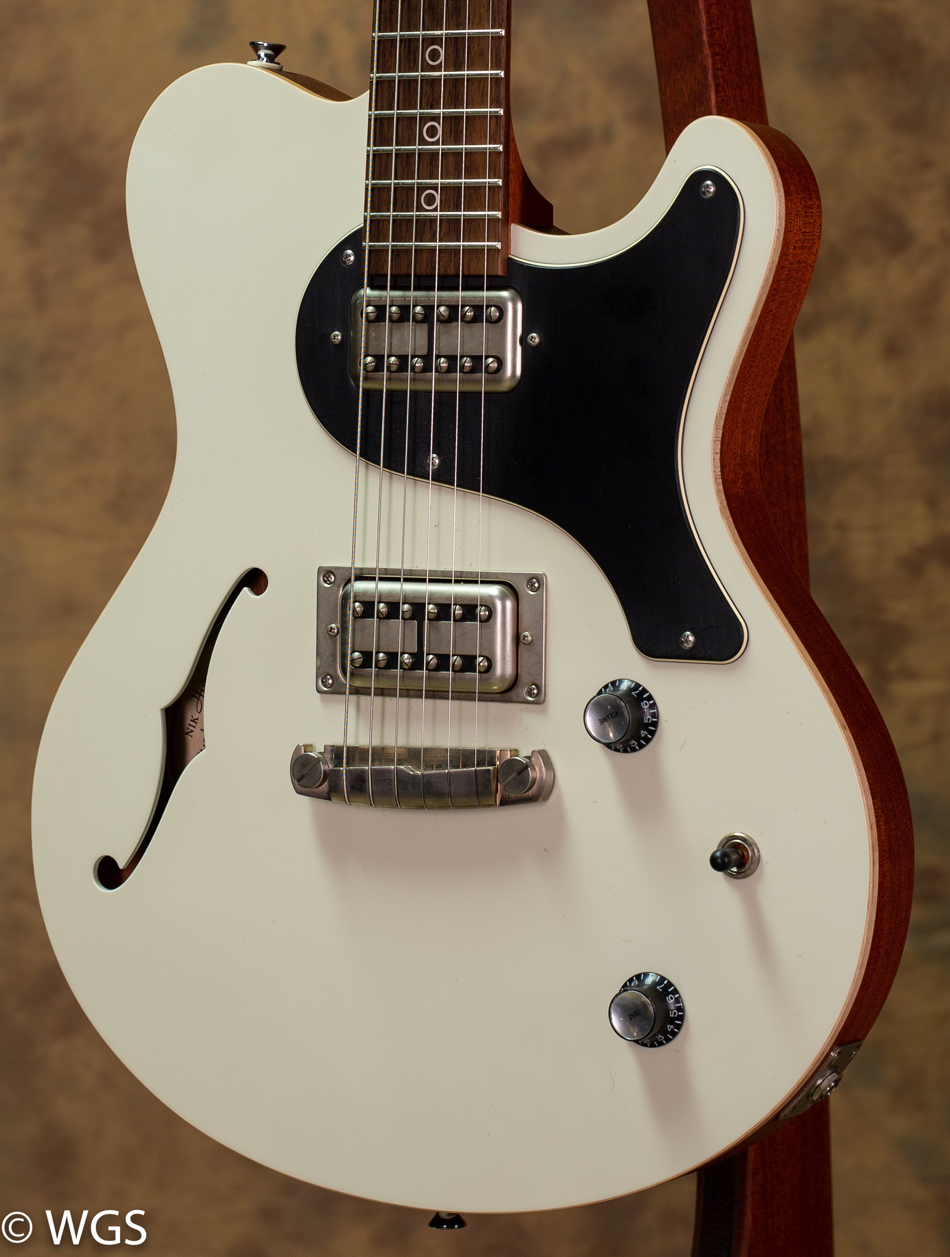 Nik Huber Surfmeister Onyx White USED
