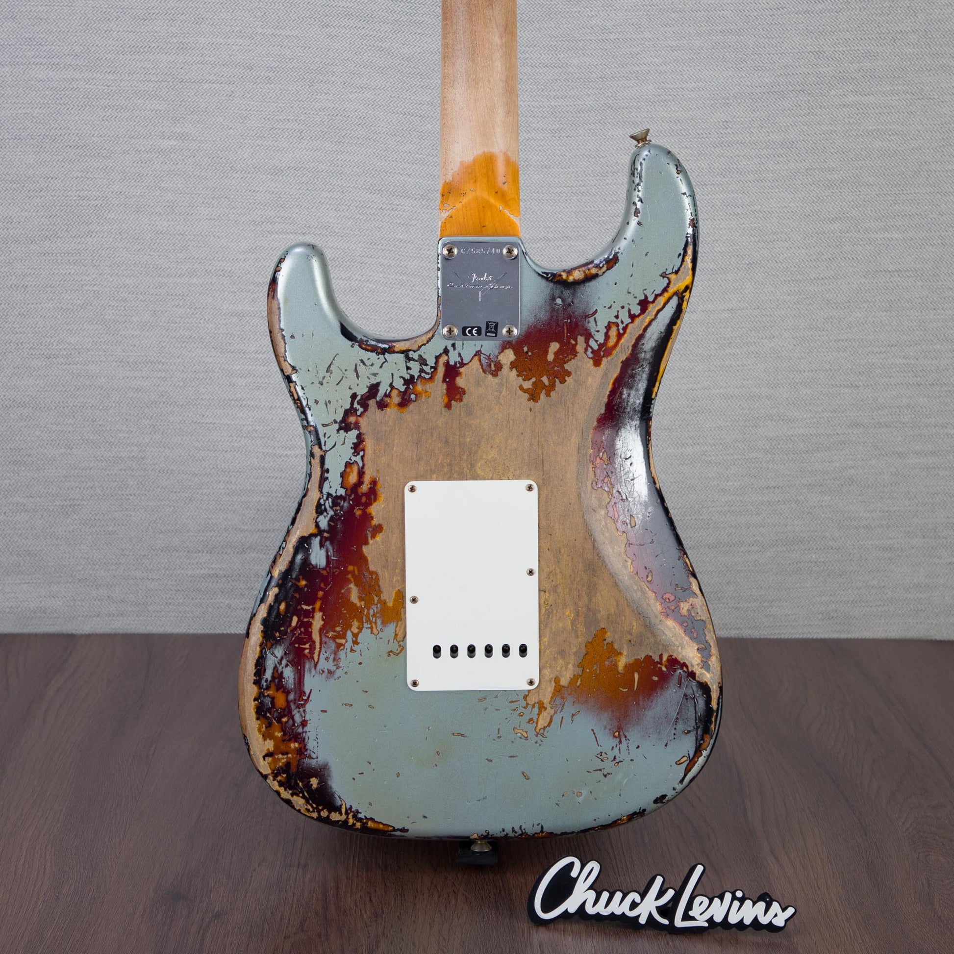 Fender Custom Shop Time Machine Collection 1965 Stratocaster Electric Guitar Super Heavy Relic - Aged Fire Mist Silver Over 3-Color Sunburst - #CZ585740