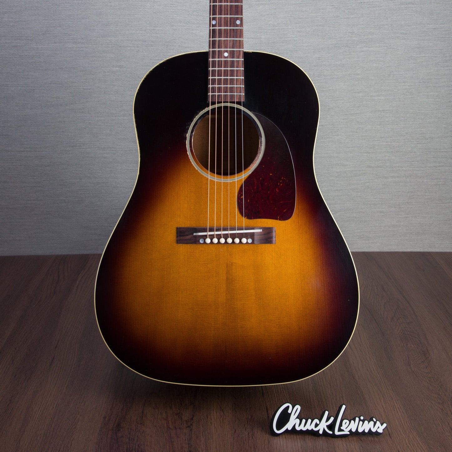 Gibson Custom Shop Murphy Lab 1942 Banner J-45 Light Aged Acoustic Guitar - Vintage Sunburst Light - #22533055