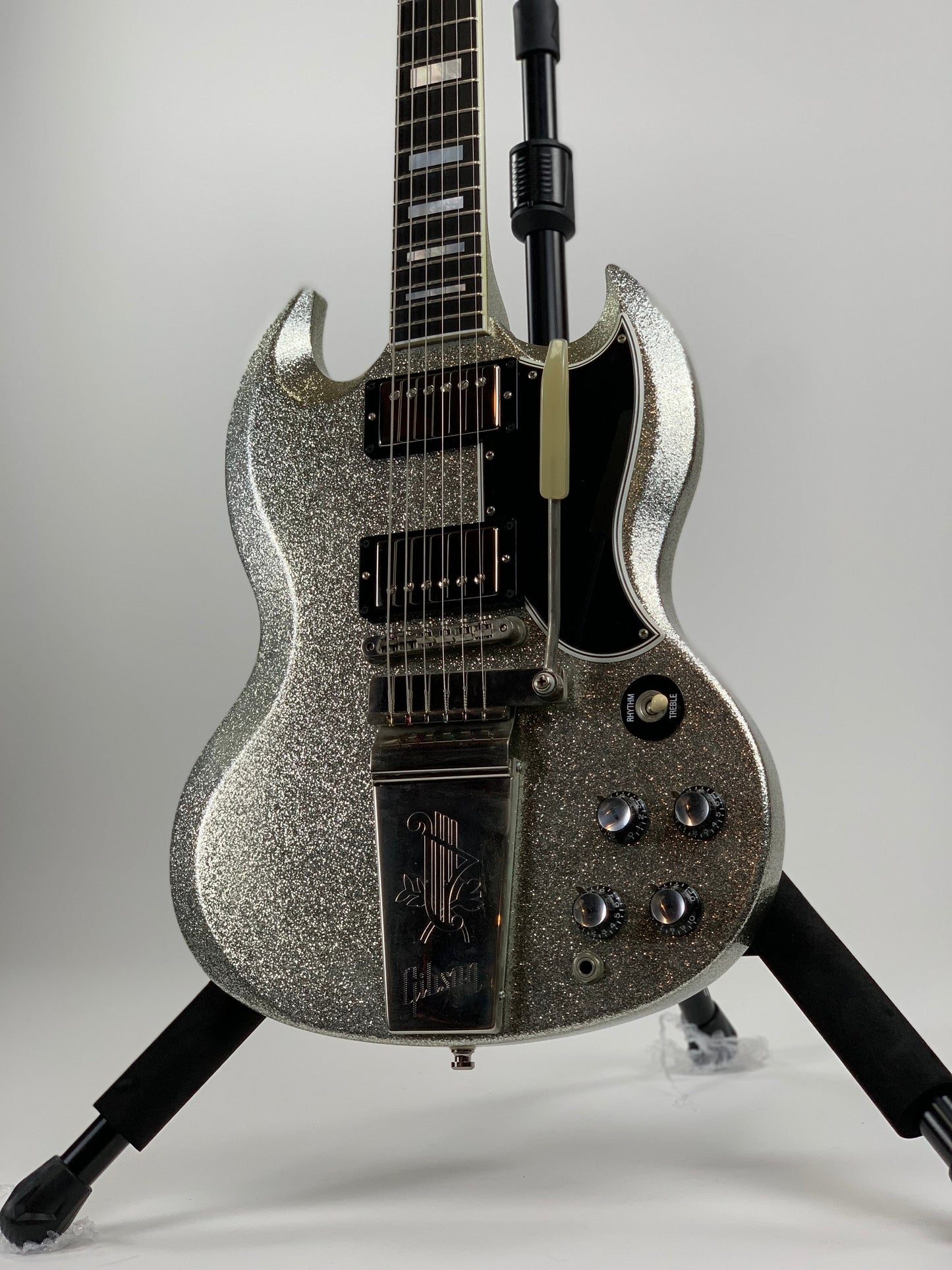 2007 Gibson Custom Shop SPARKLE Silver SG Les Paul Custom w Maestro