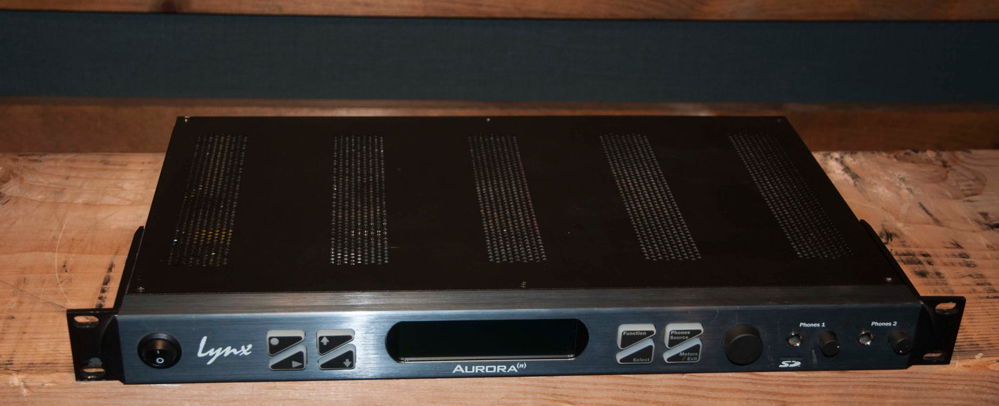Lynx Studio Technology Aurora (n) 16 Thunderbolt AD/DA Converter