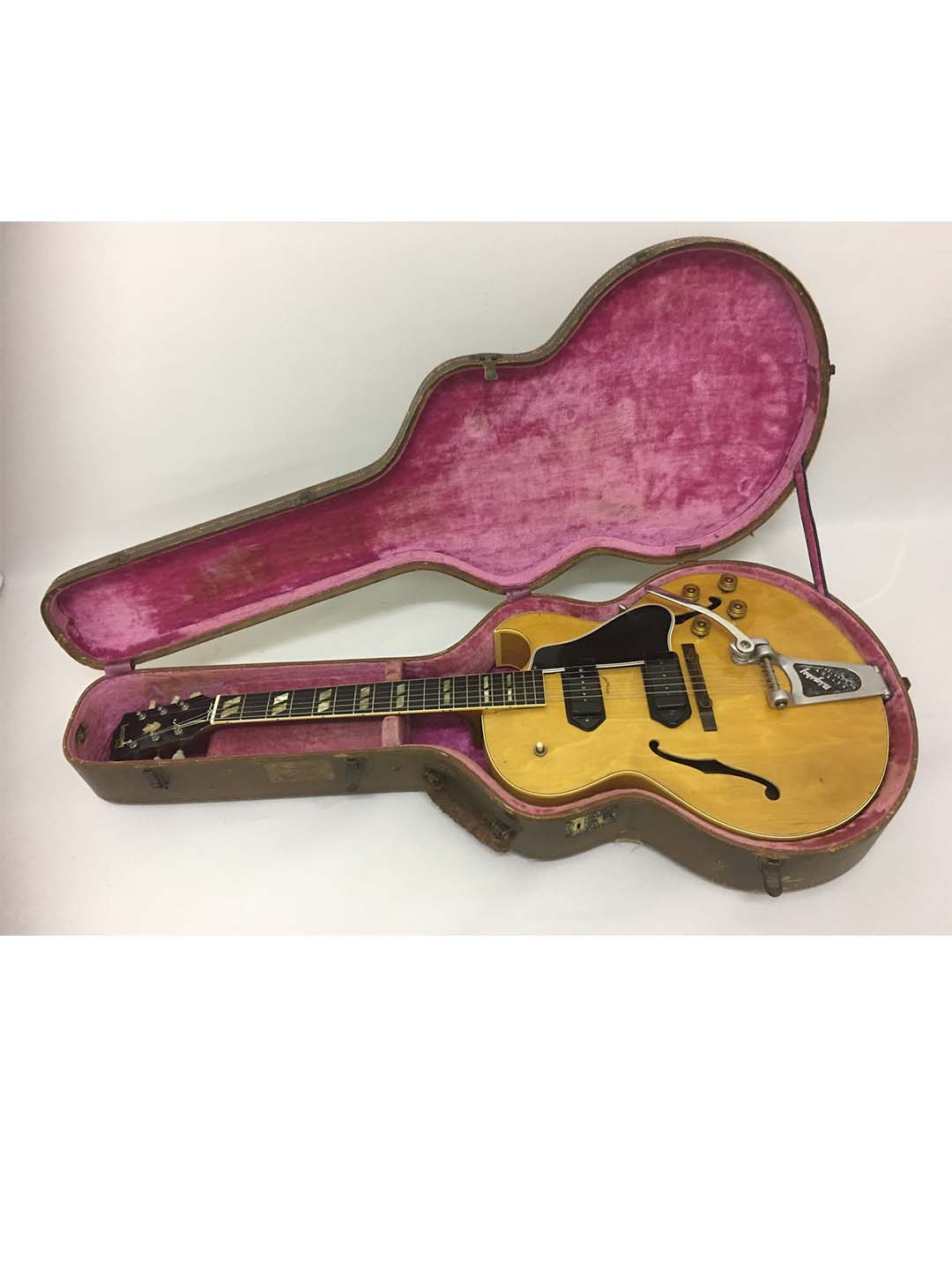 SOLD - Vintage Gibson ES 175 DN - USA 1953