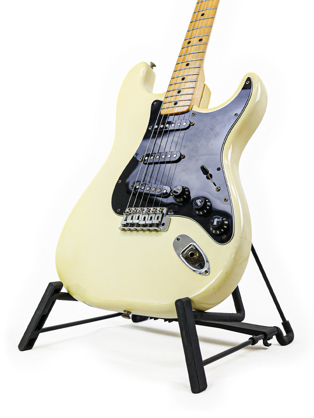 SOLD - Vintage Fender Stratocaster – USA 1977