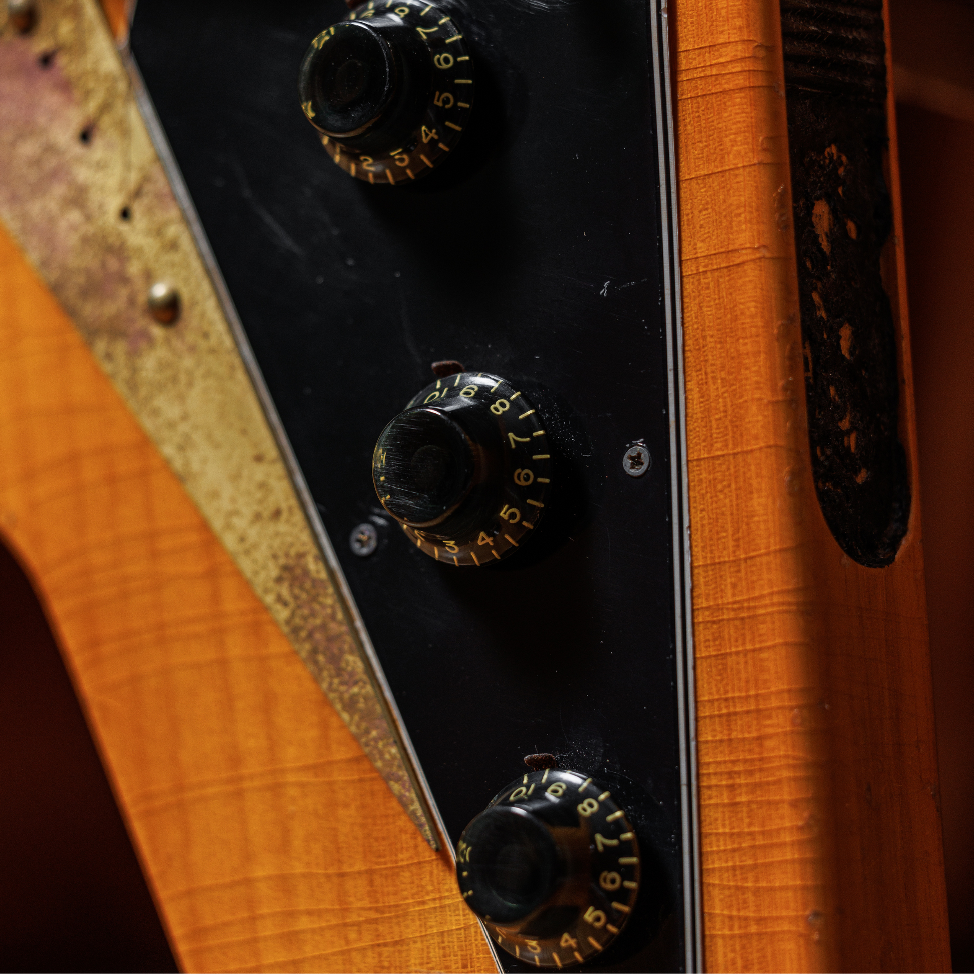 Gibson Custom Joe Bonamassa "Amos" 1958 Flying V Collector's Edition, Antique Natural