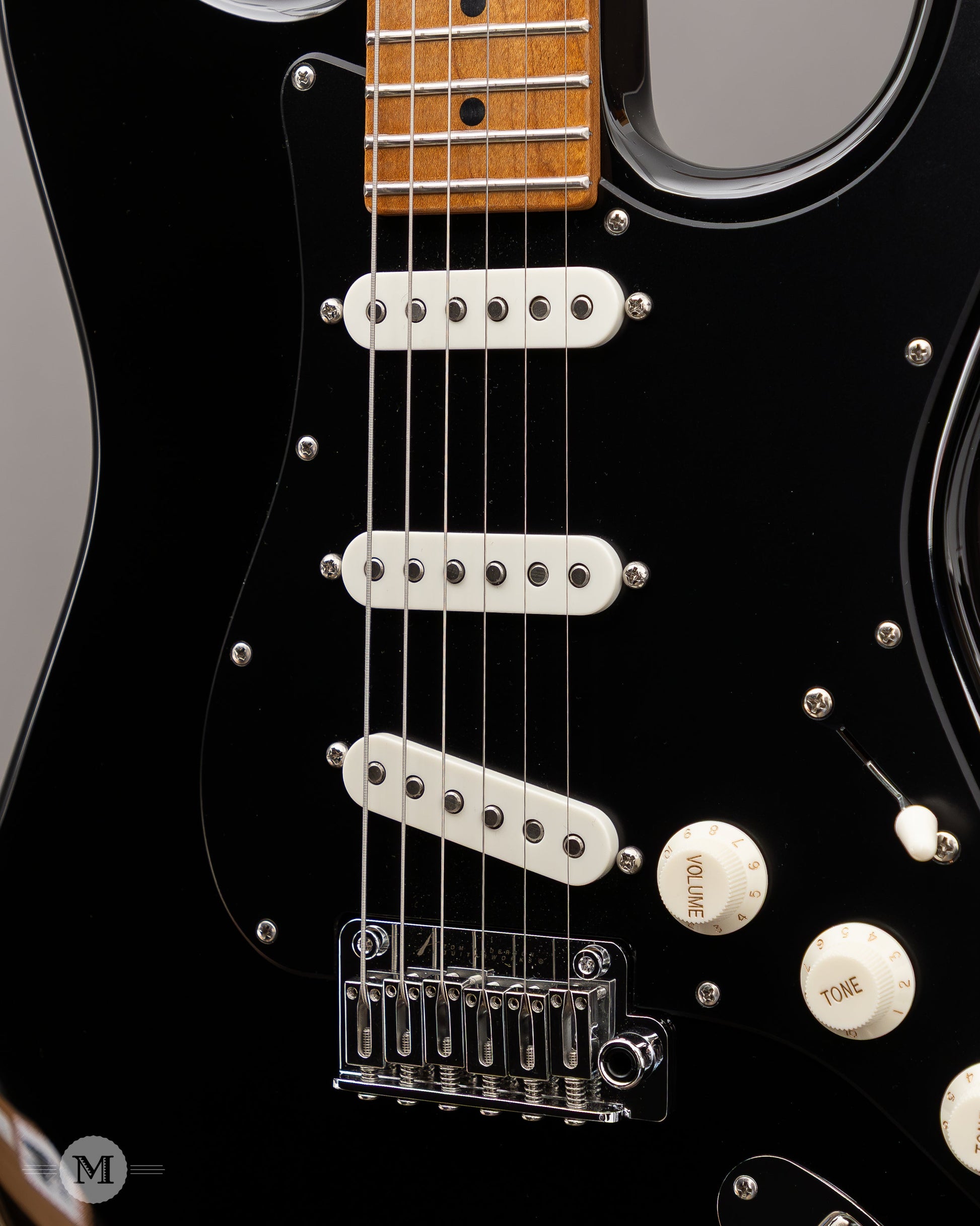 Tom Anderson Electric Guitars - Icon Classic - Black